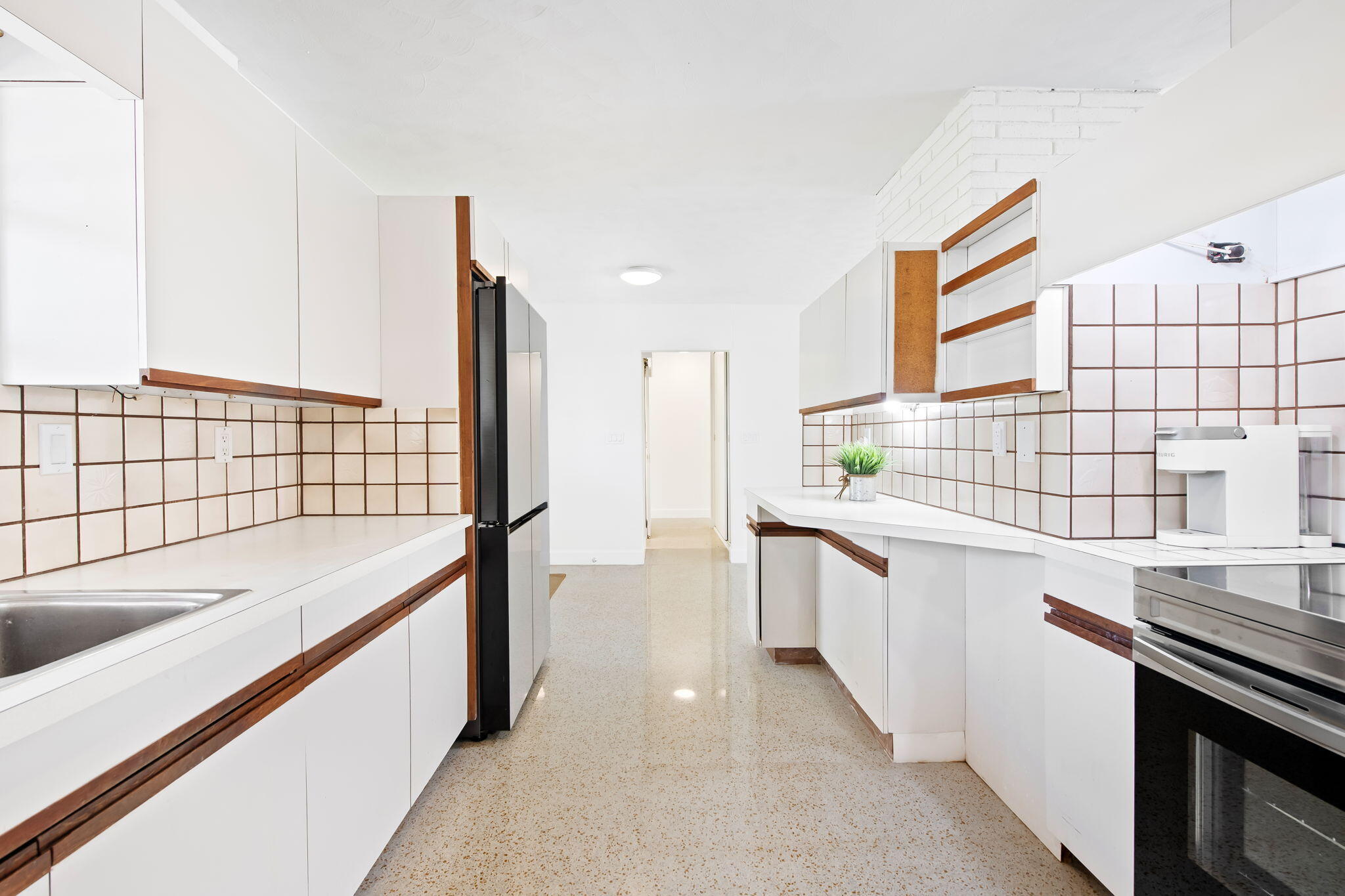 1718 SE 14th, Fort Lauderdale FL 33316