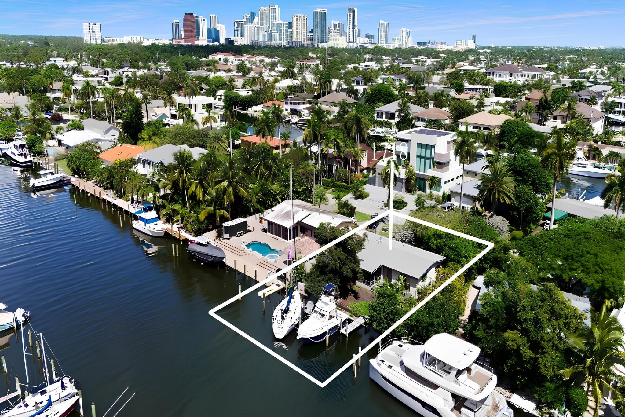 1718 SE 14th, Fort Lauderdale FL 33316