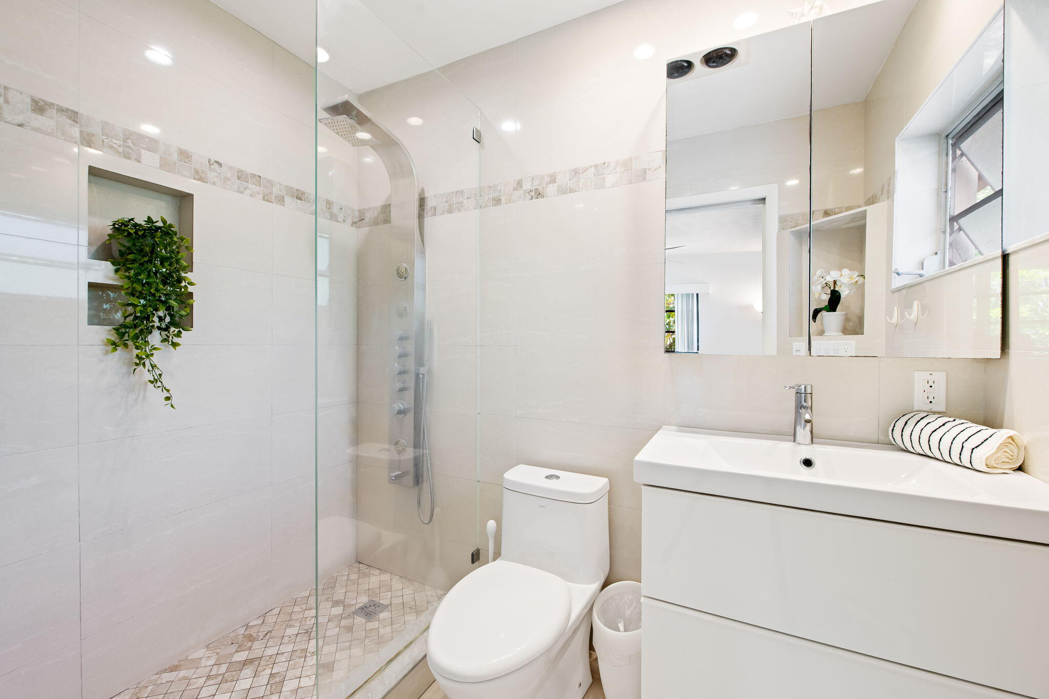 1718 SE 14th, Fort Lauderdale FL 33316