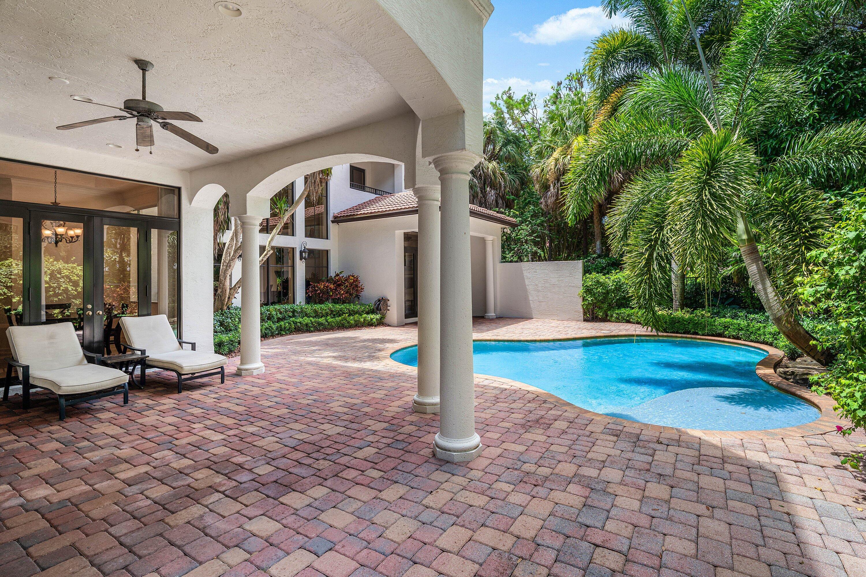 17738 Lake Azure, Boca Raton FL 33496