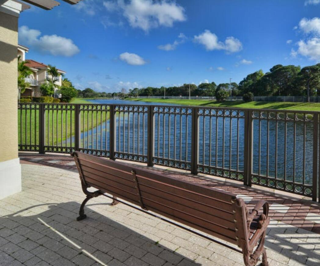 5021 VINE CLIFF, Palm Beach Gardens FL 33418