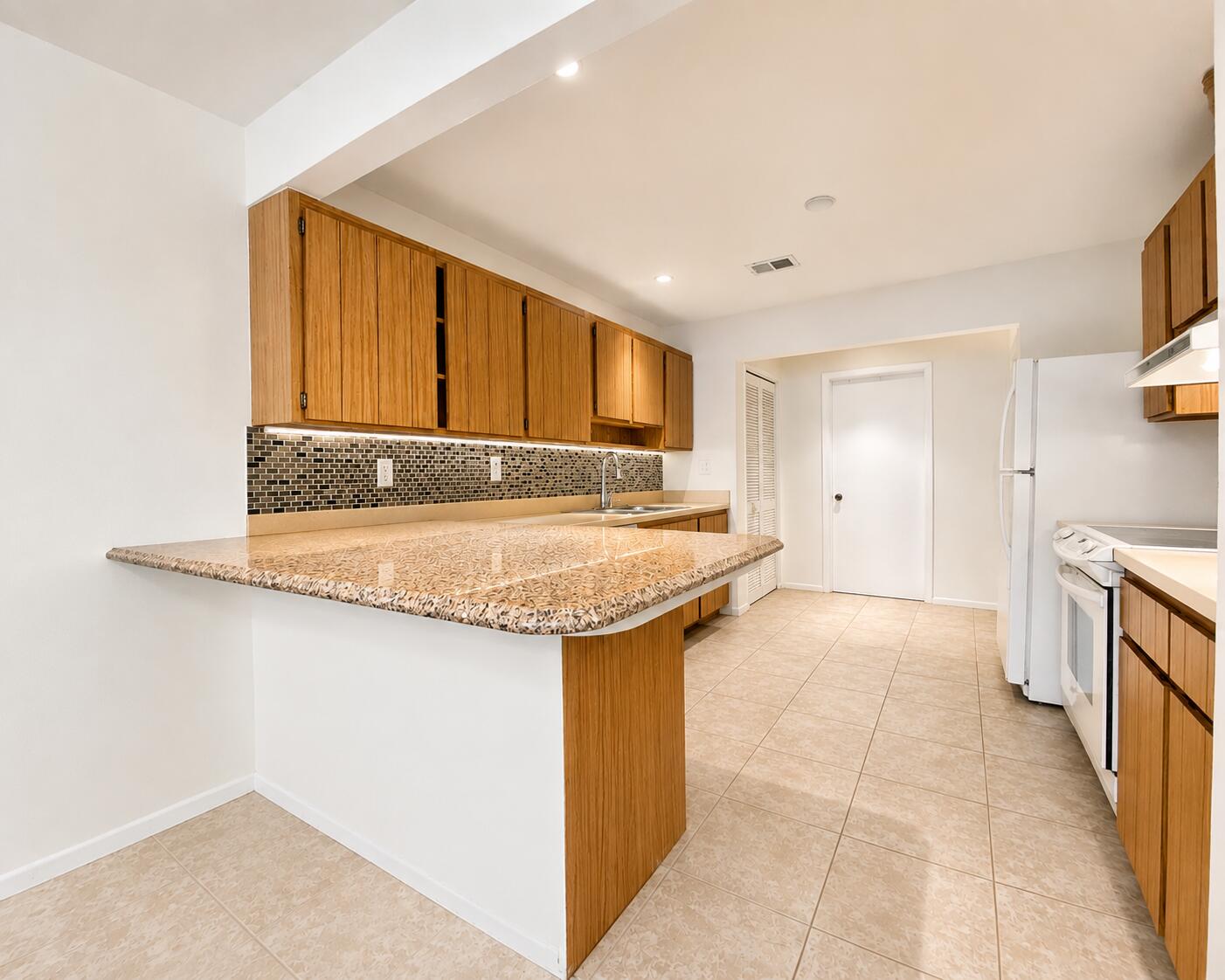 6171 ROGER, Jupiter FL 33458