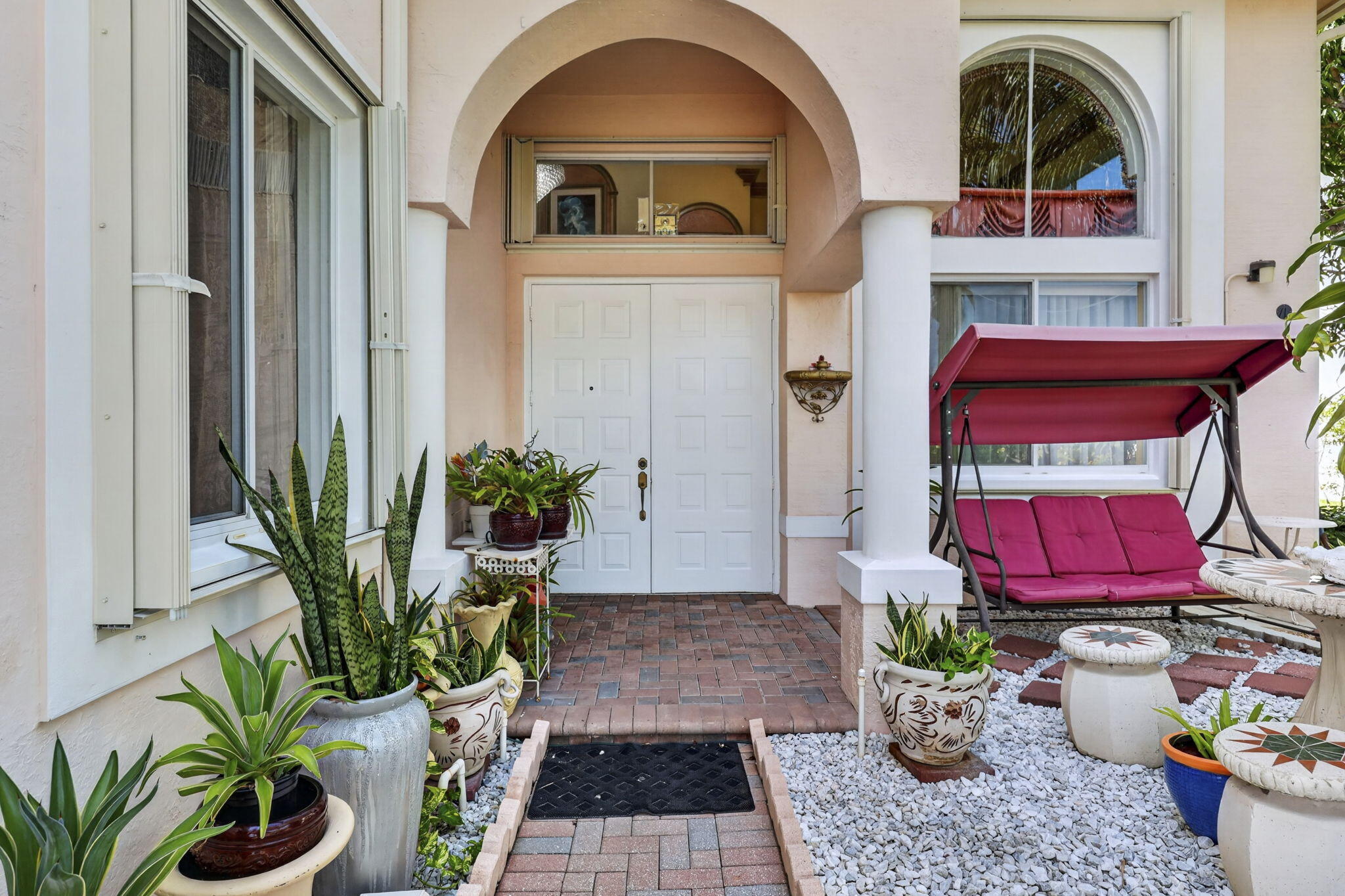 120 ISOLA, Royal Palm Beach FL 33411