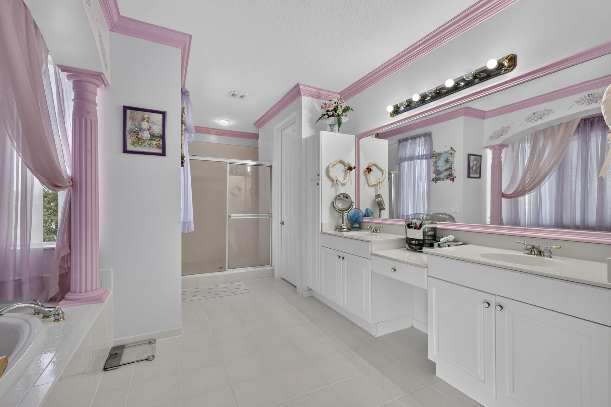 120 ISOLA, Royal Palm Beach FL 33411