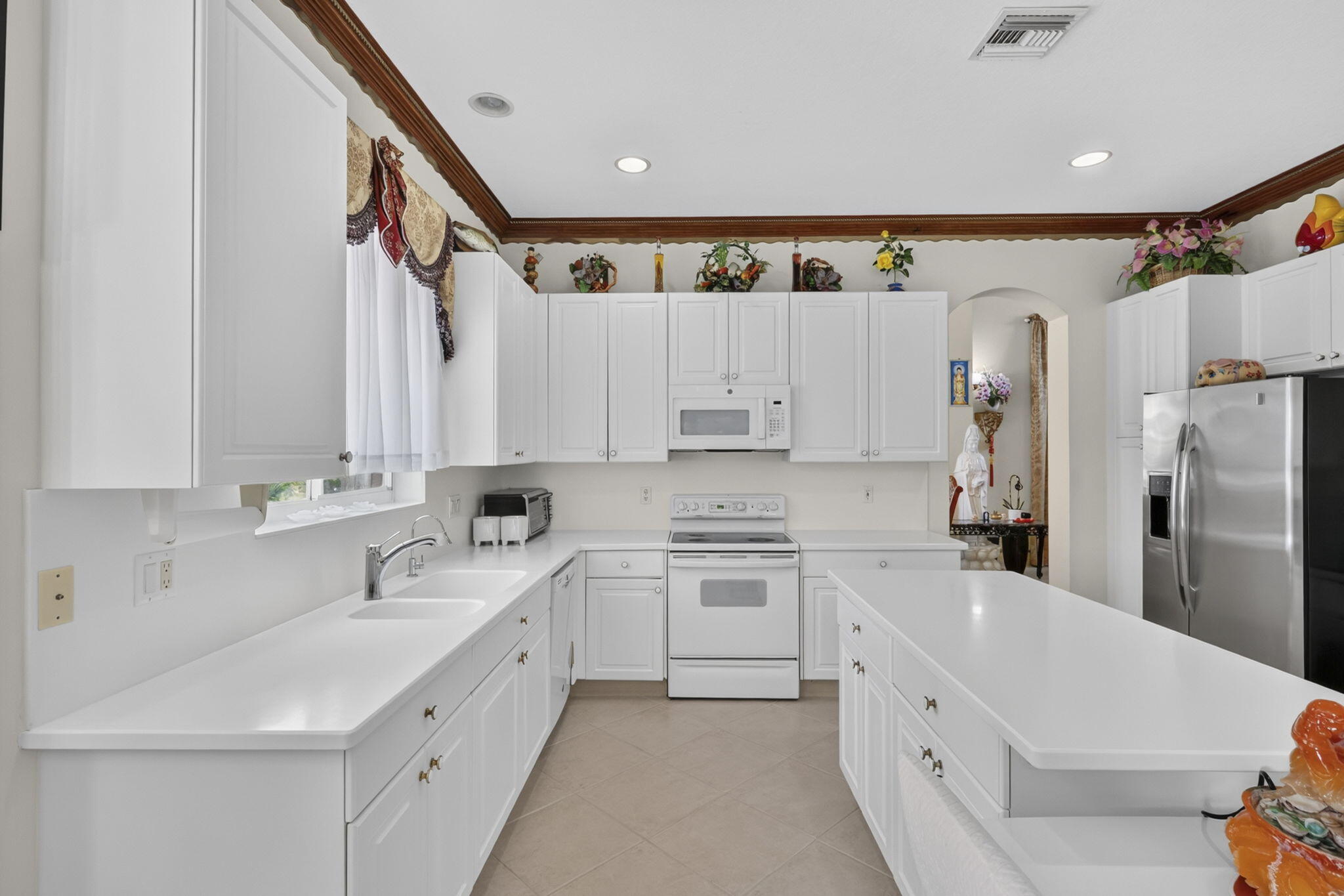 120 ISOLA, Royal Palm Beach FL 33411