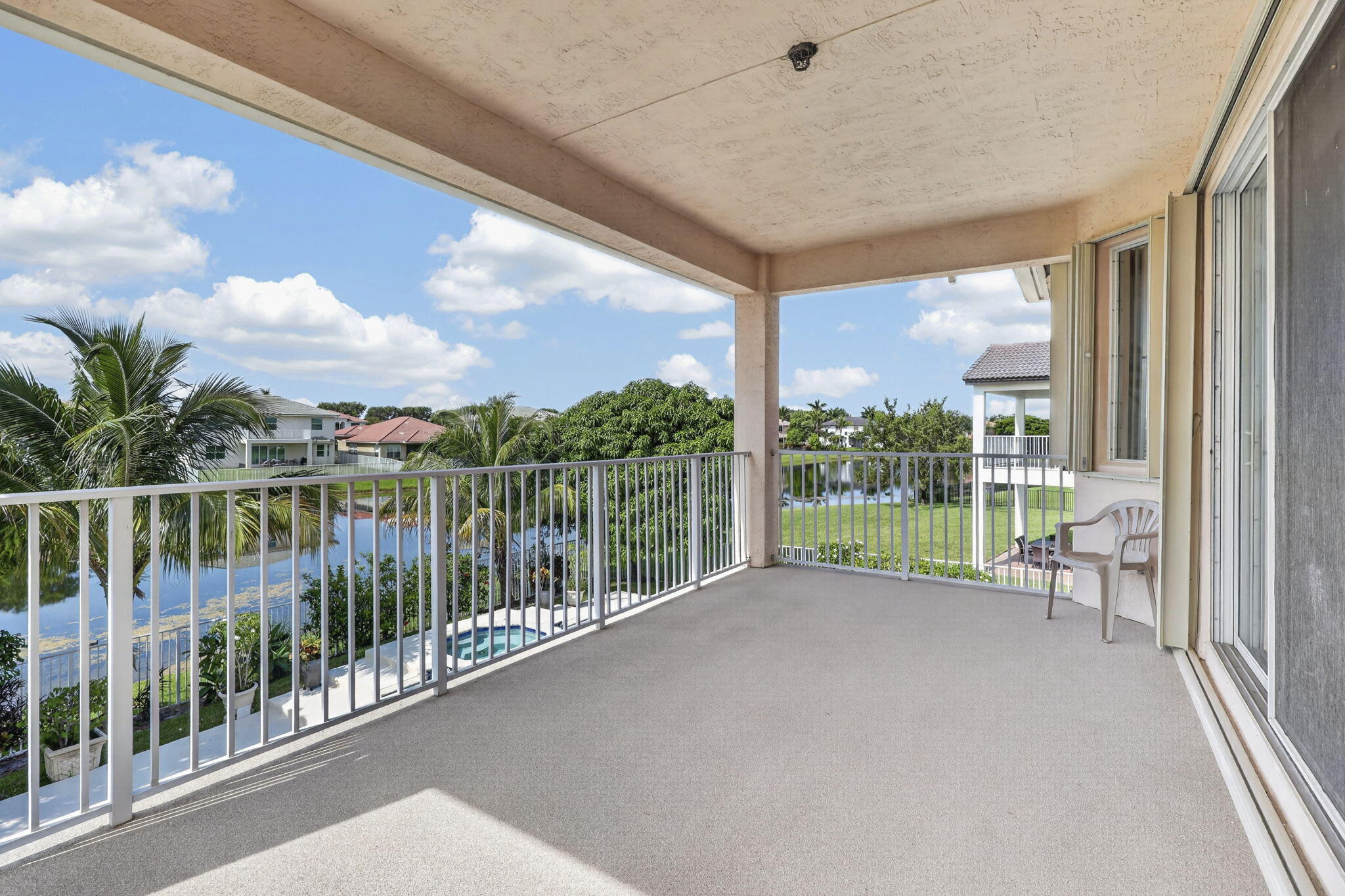 120 ISOLA, Royal Palm Beach FL 33411