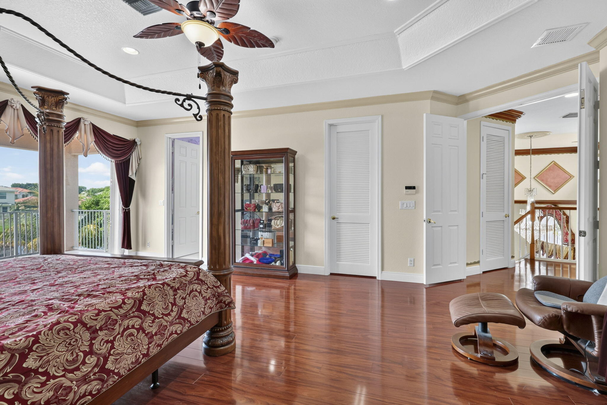 120 ISOLA, Royal Palm Beach FL 33411