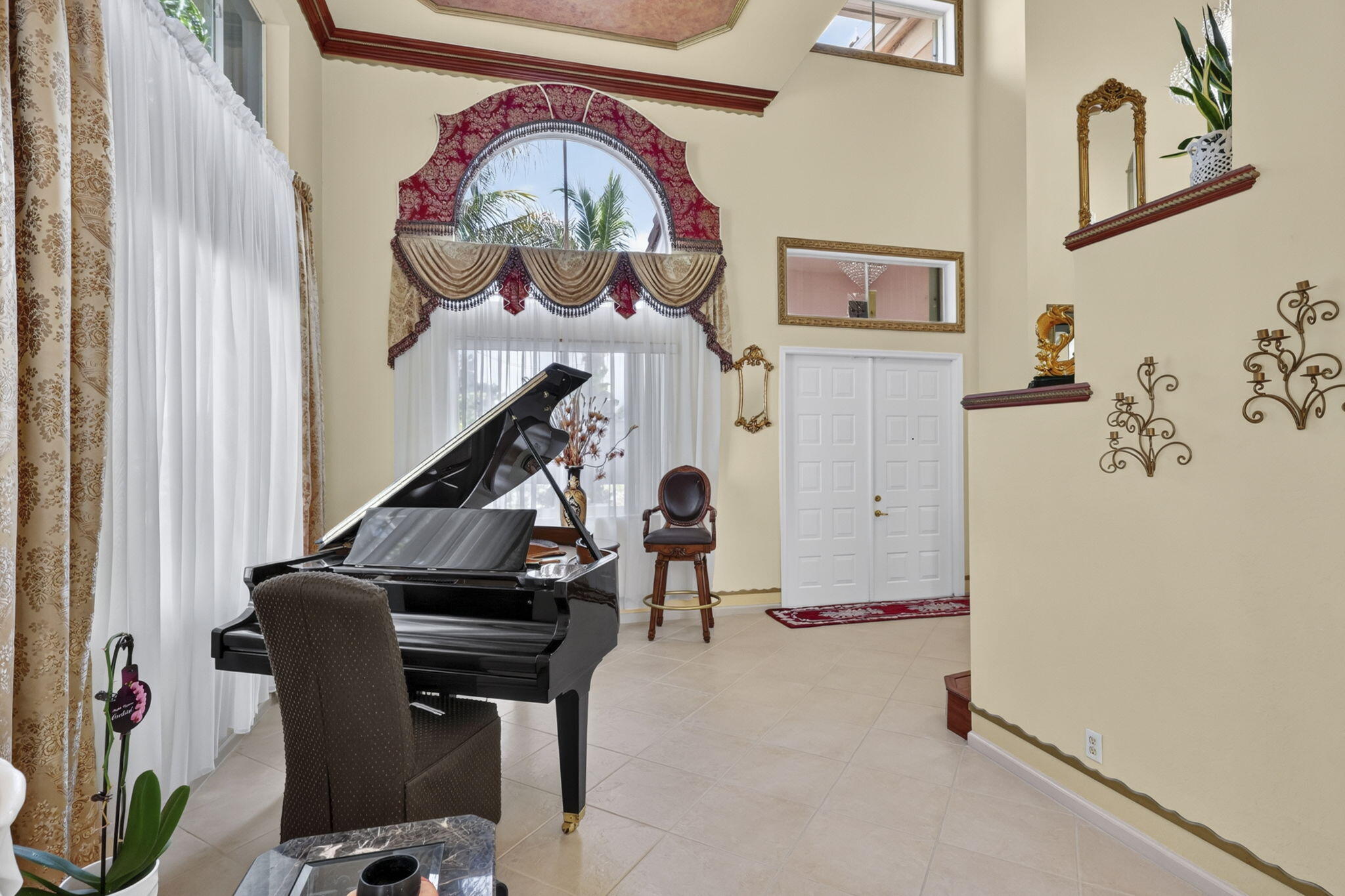 120 ISOLA, Royal Palm Beach FL 33411