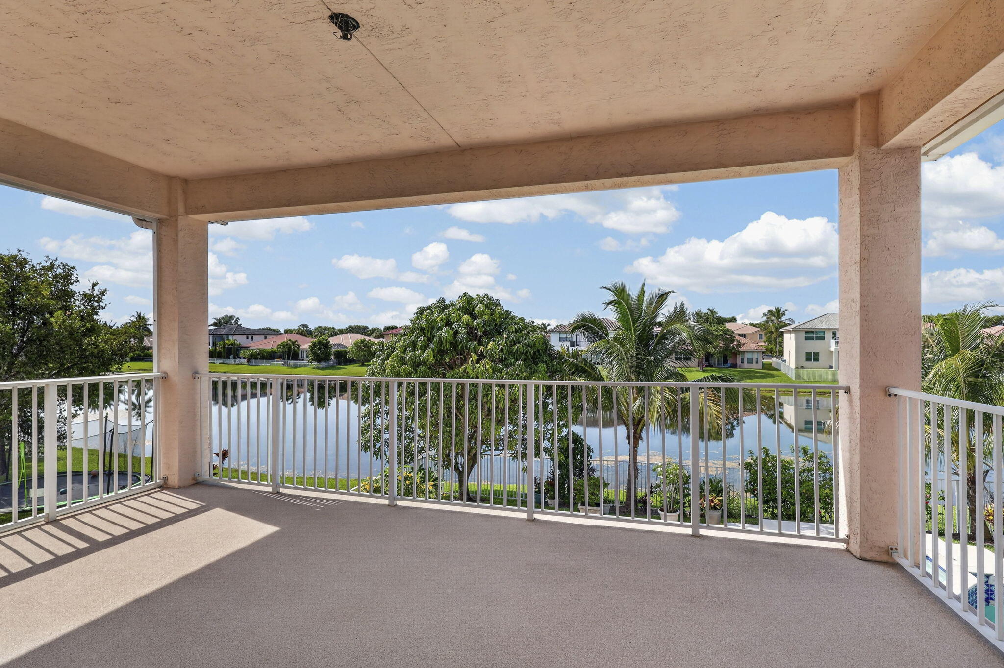 120 ISOLA, Royal Palm Beach FL 33411