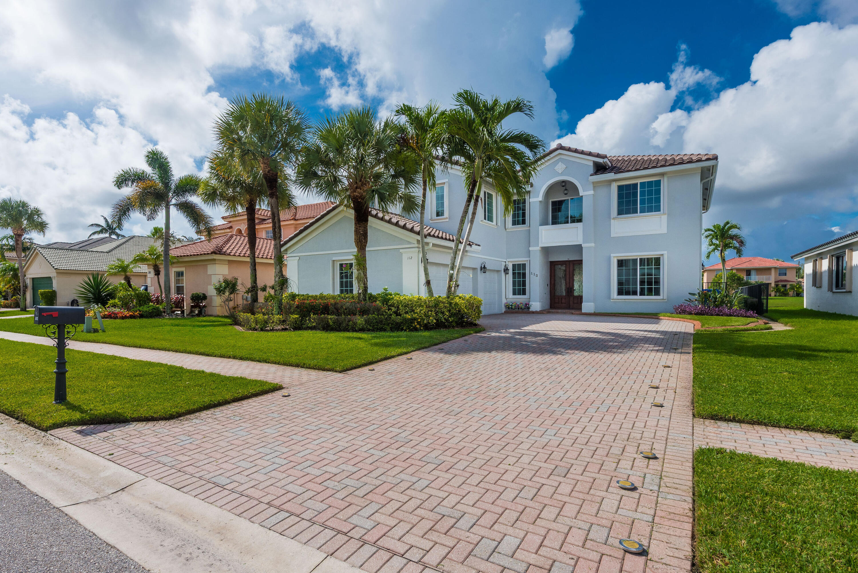 112 ISOLA, Royal Palm Beach FL 33411