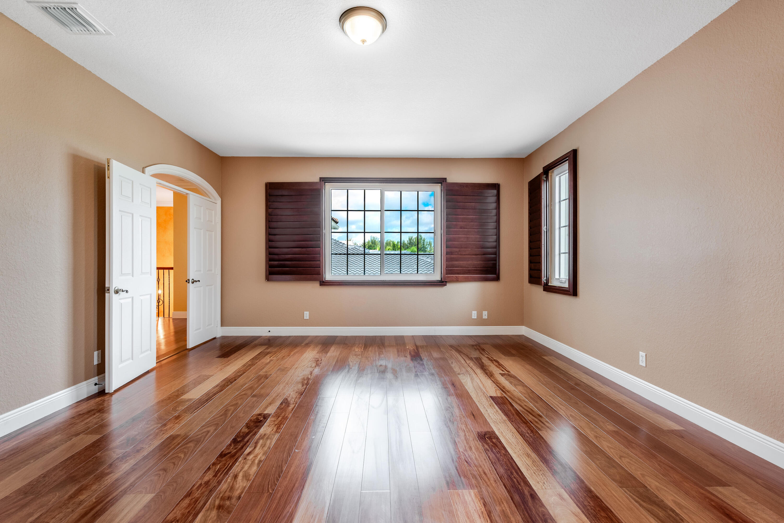 112 ISOLA, Royal Palm Beach FL 33411