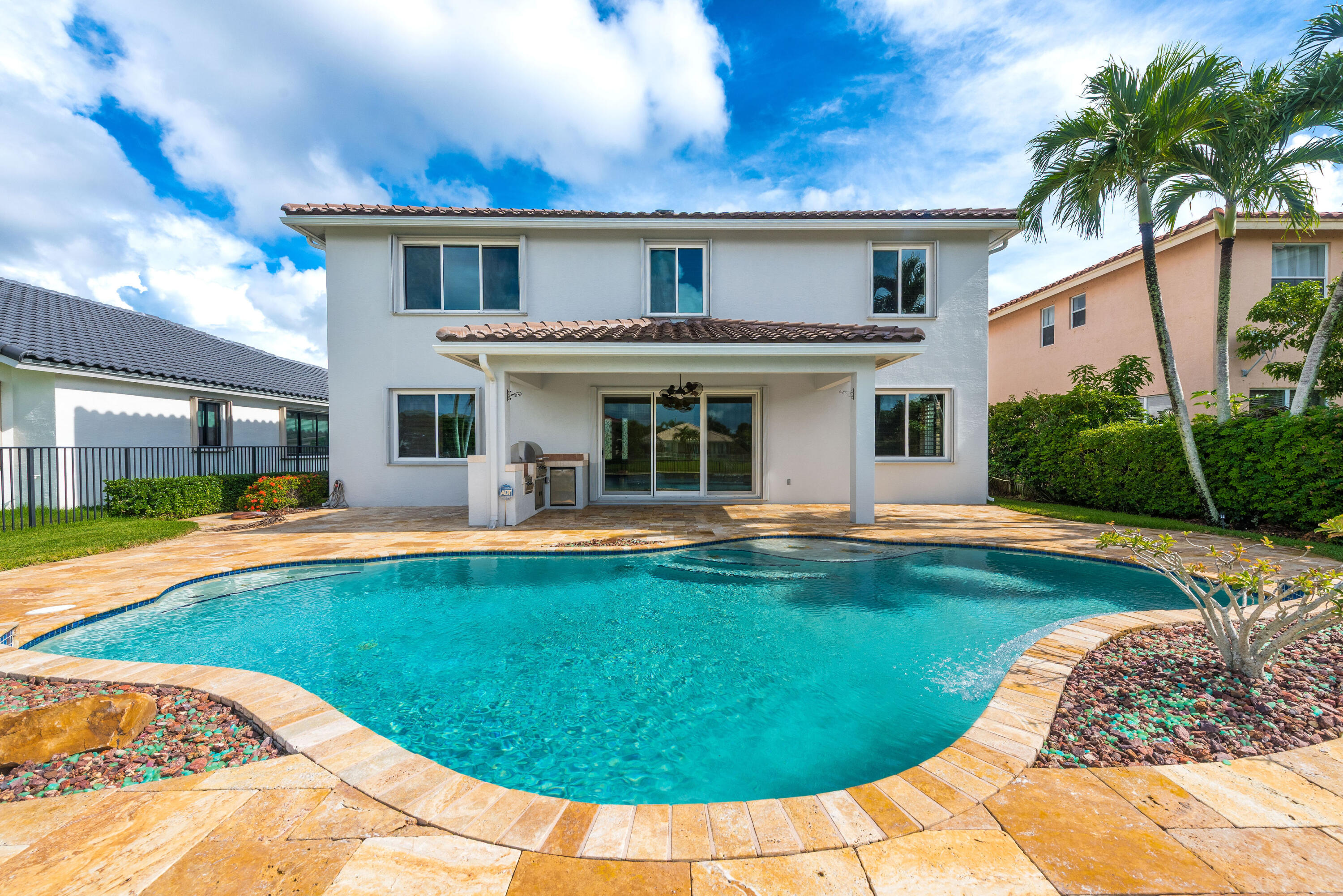 112 ISOLA, Royal Palm Beach FL 33411