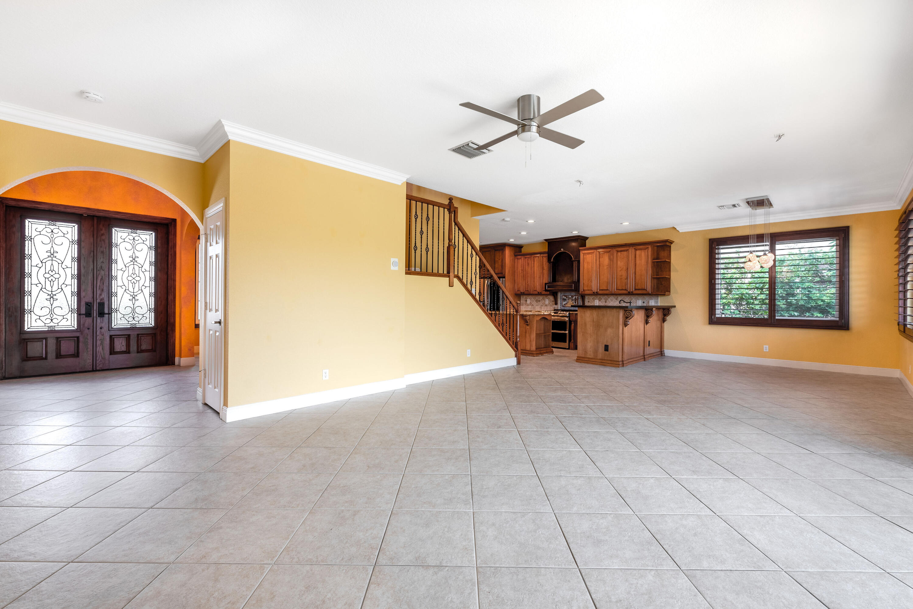 112 ISOLA, Royal Palm Beach FL 33411