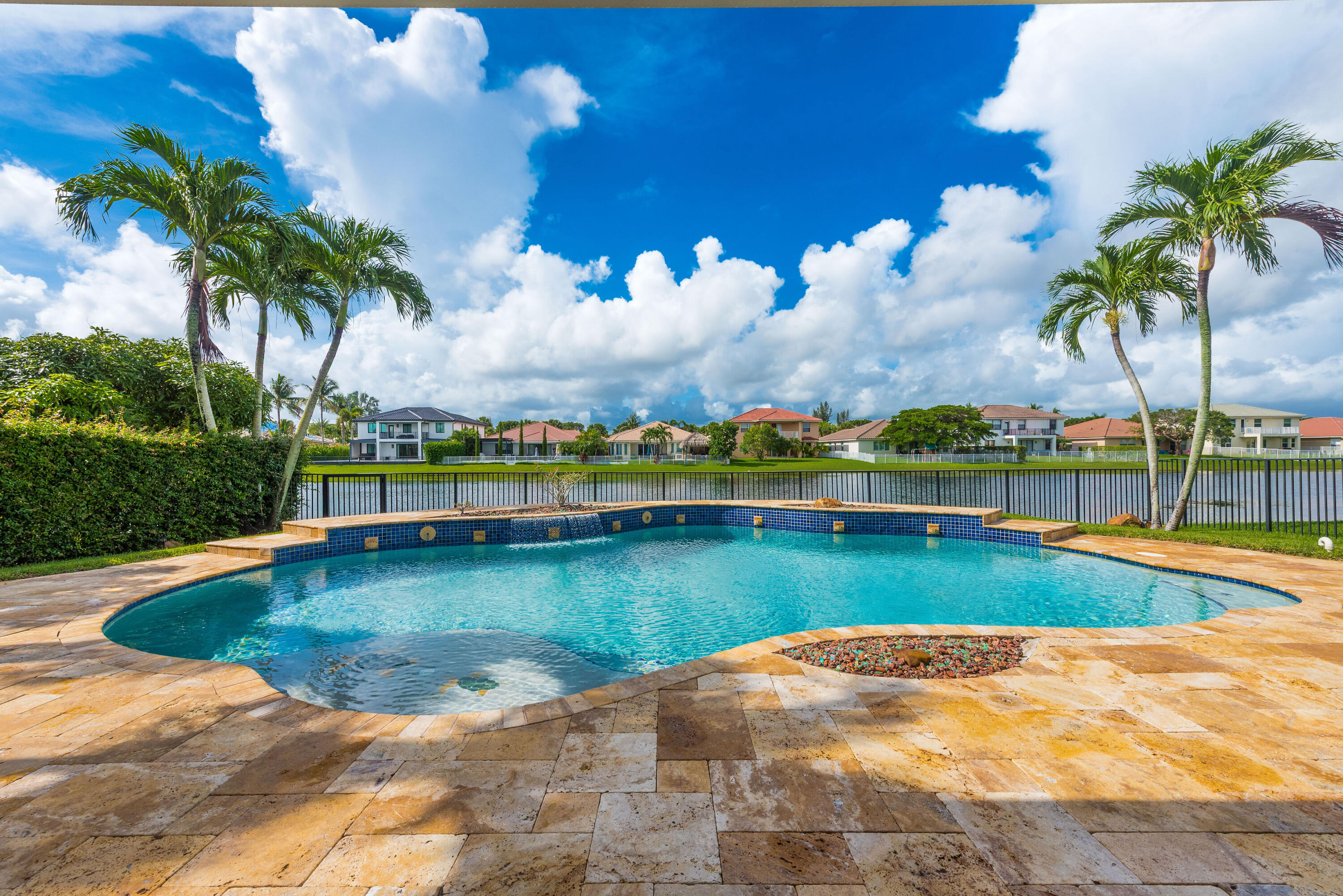 112 ISOLA, Royal Palm Beach FL 33411