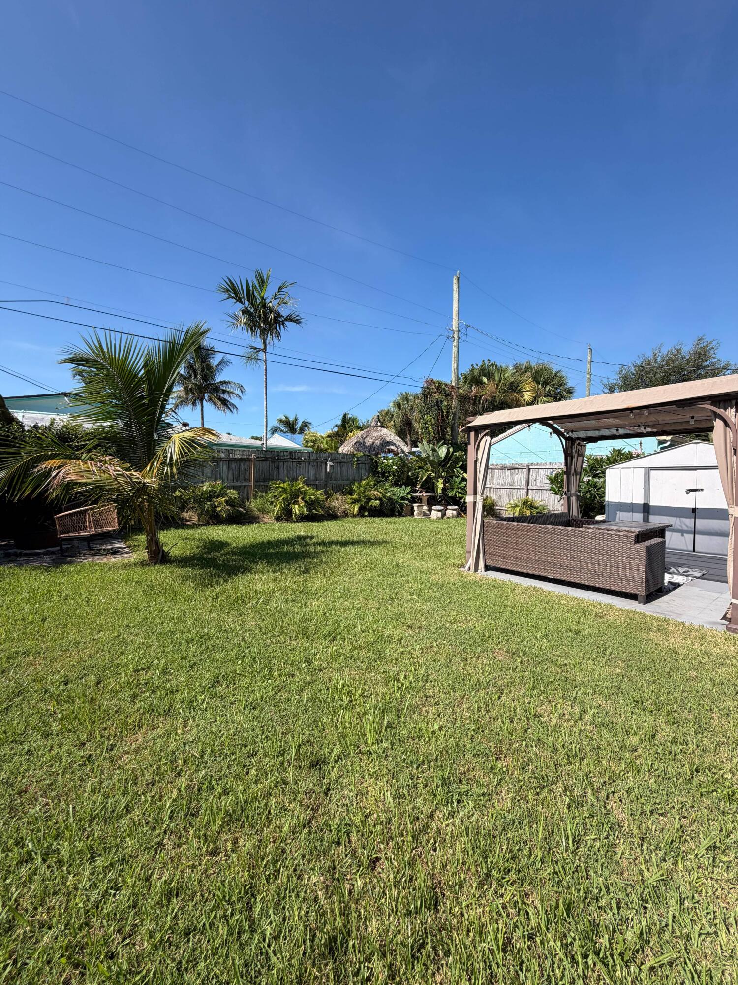 217 E 24TH, Riviera Beach FL 33404