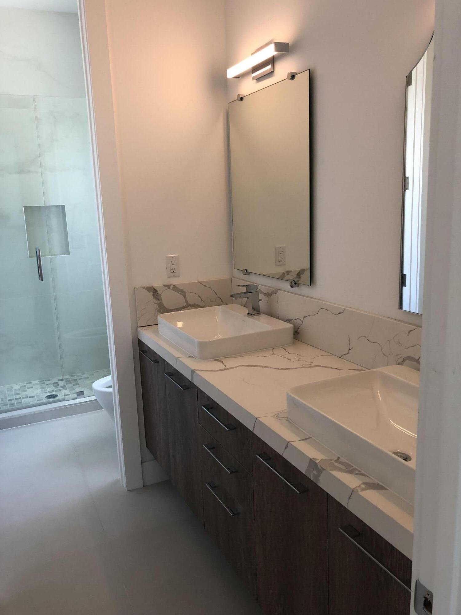 5021 MAGGIORE, Coral Gables FL 33146