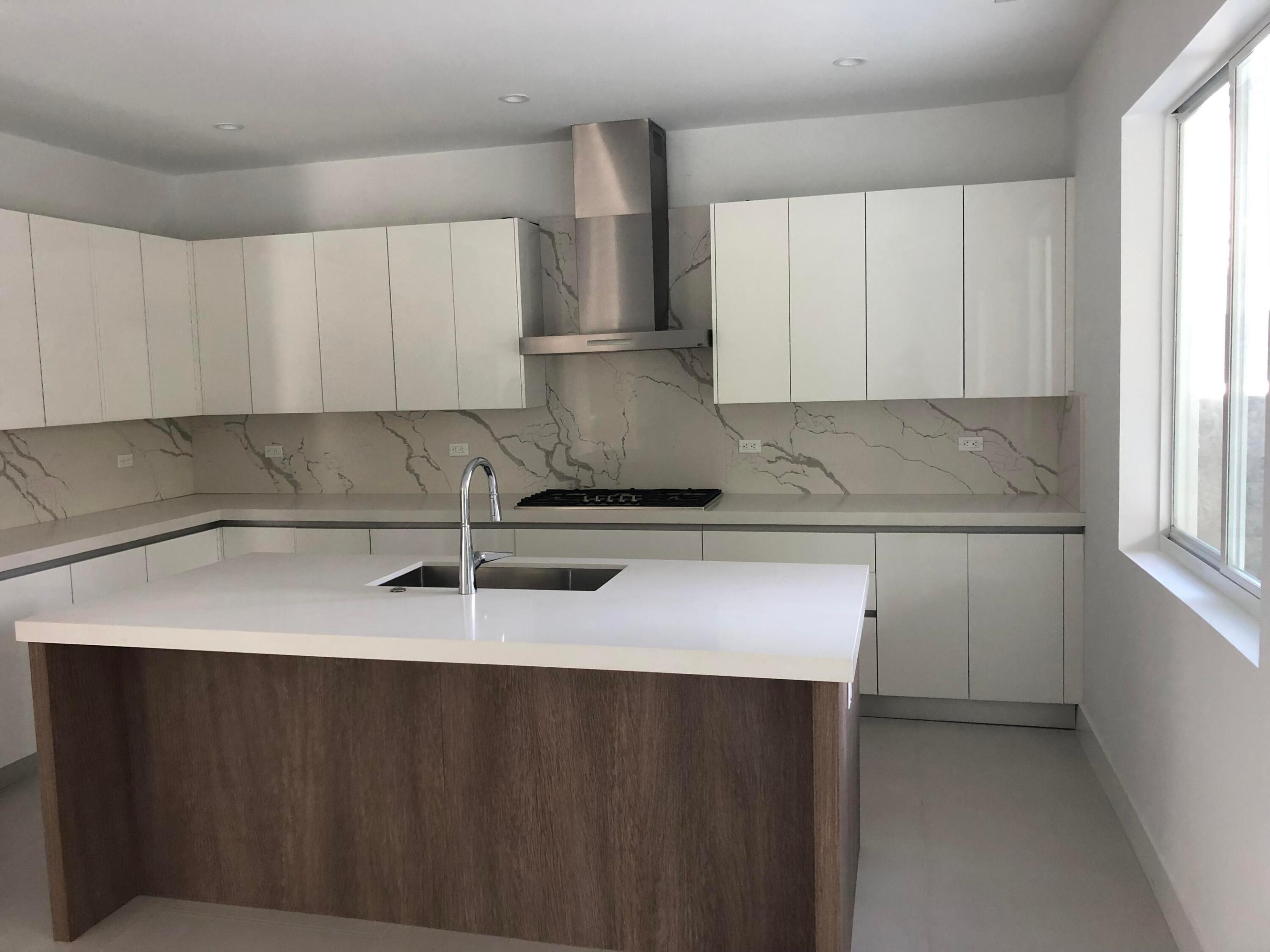 5021 MAGGIORE, Coral Gables FL 33146