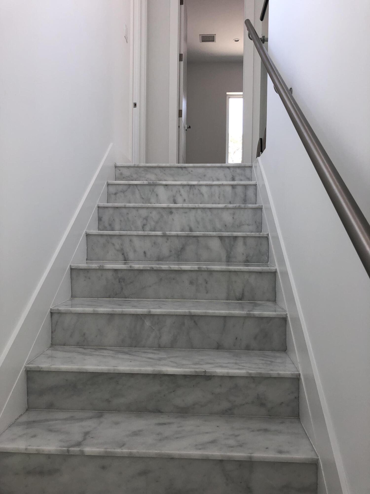 5021 MAGGIORE, Coral Gables FL 33146