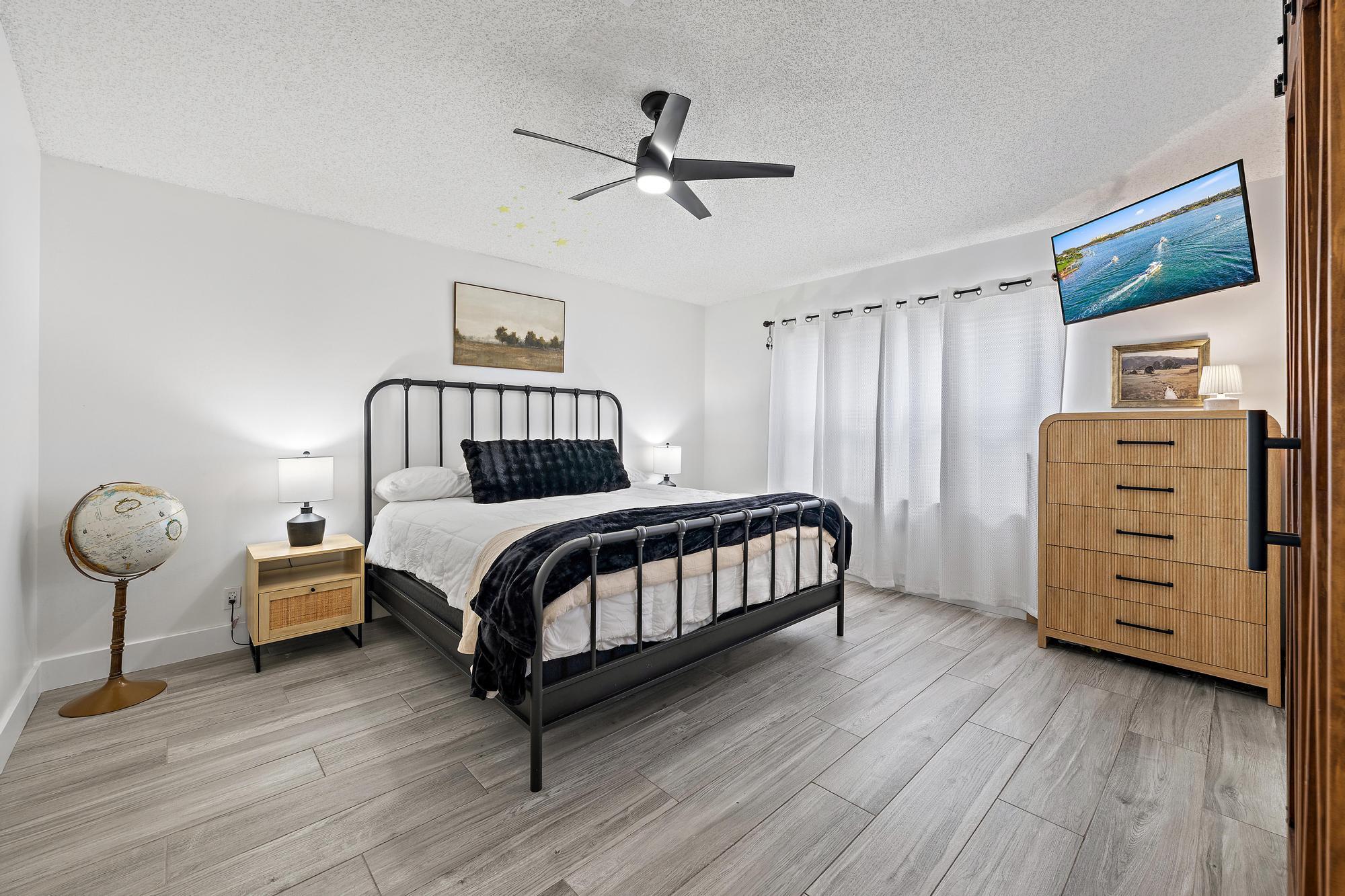 5483 Club, Haverhill FL 33415