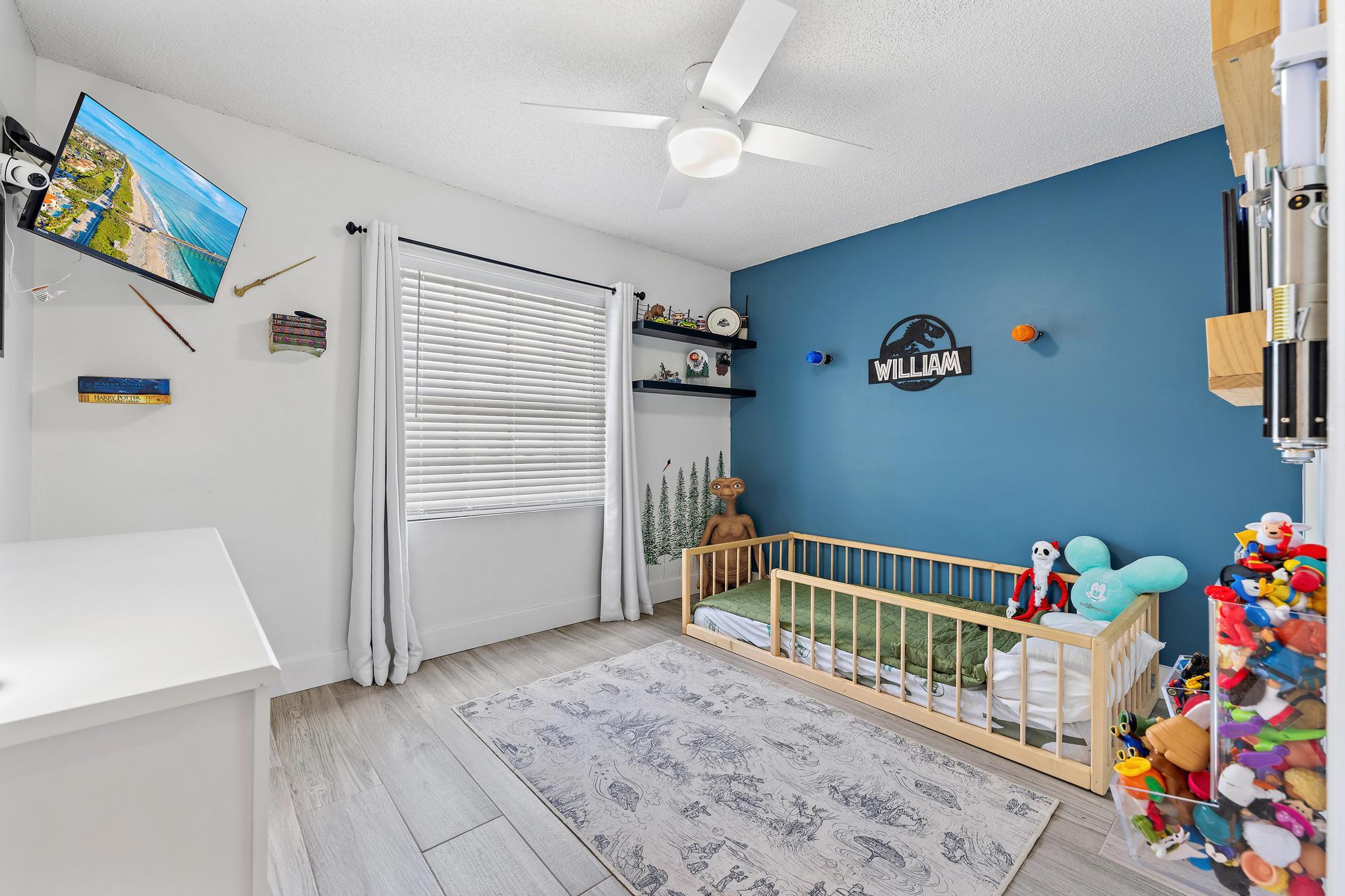 5483 Club, Haverhill FL 33415