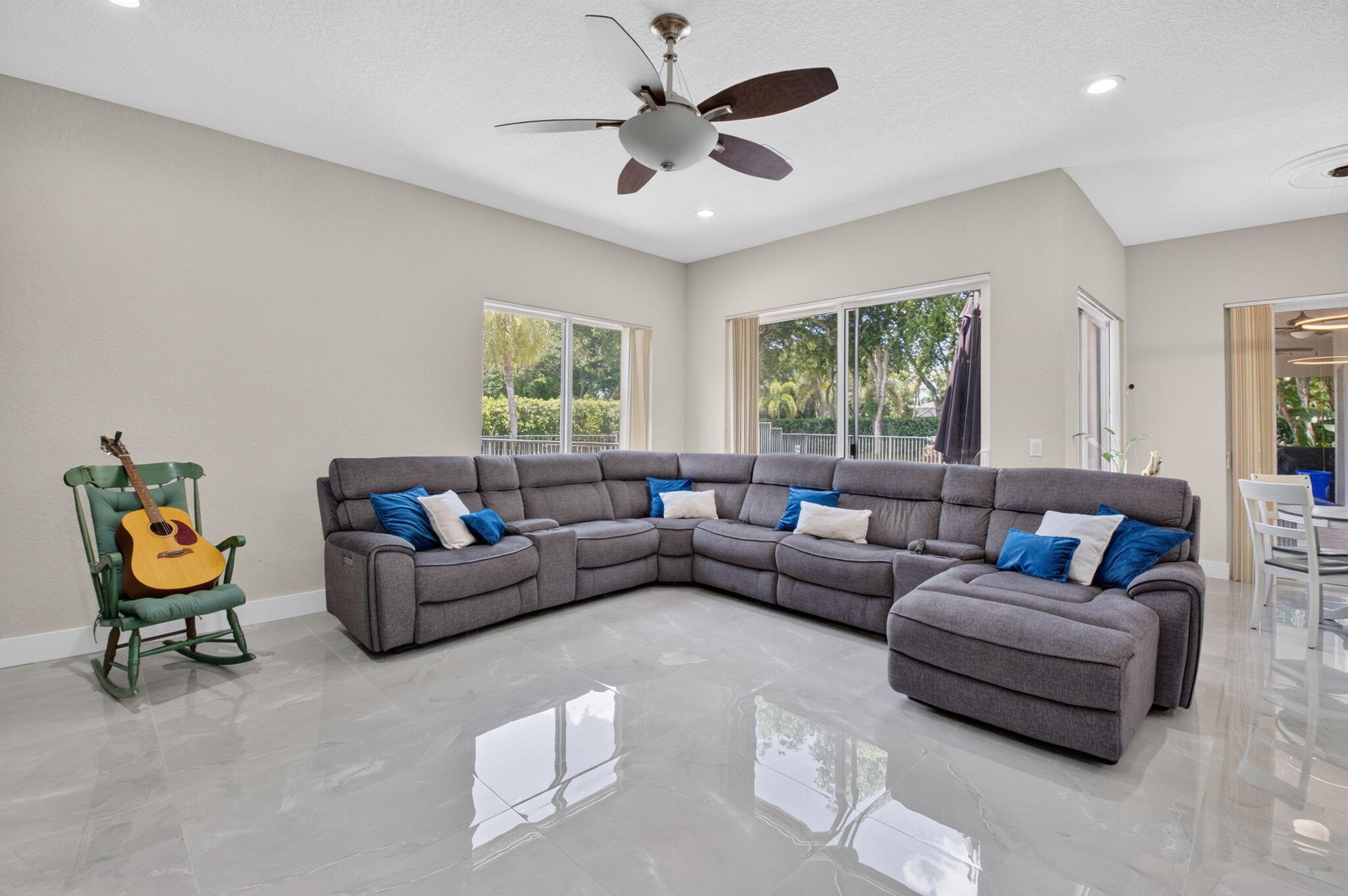 21633 Lynhurst, Boca Raton FL 33428