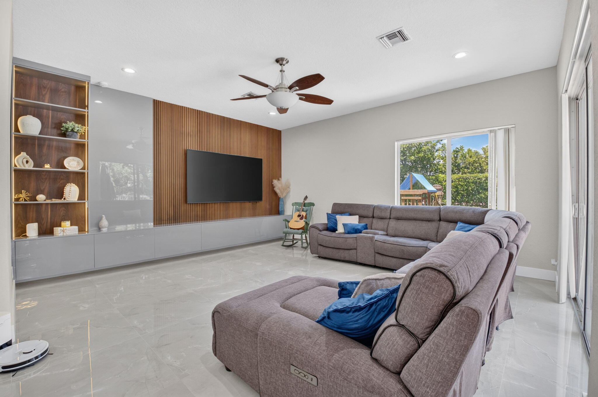 21633 Lynhurst, Boca Raton FL 33428