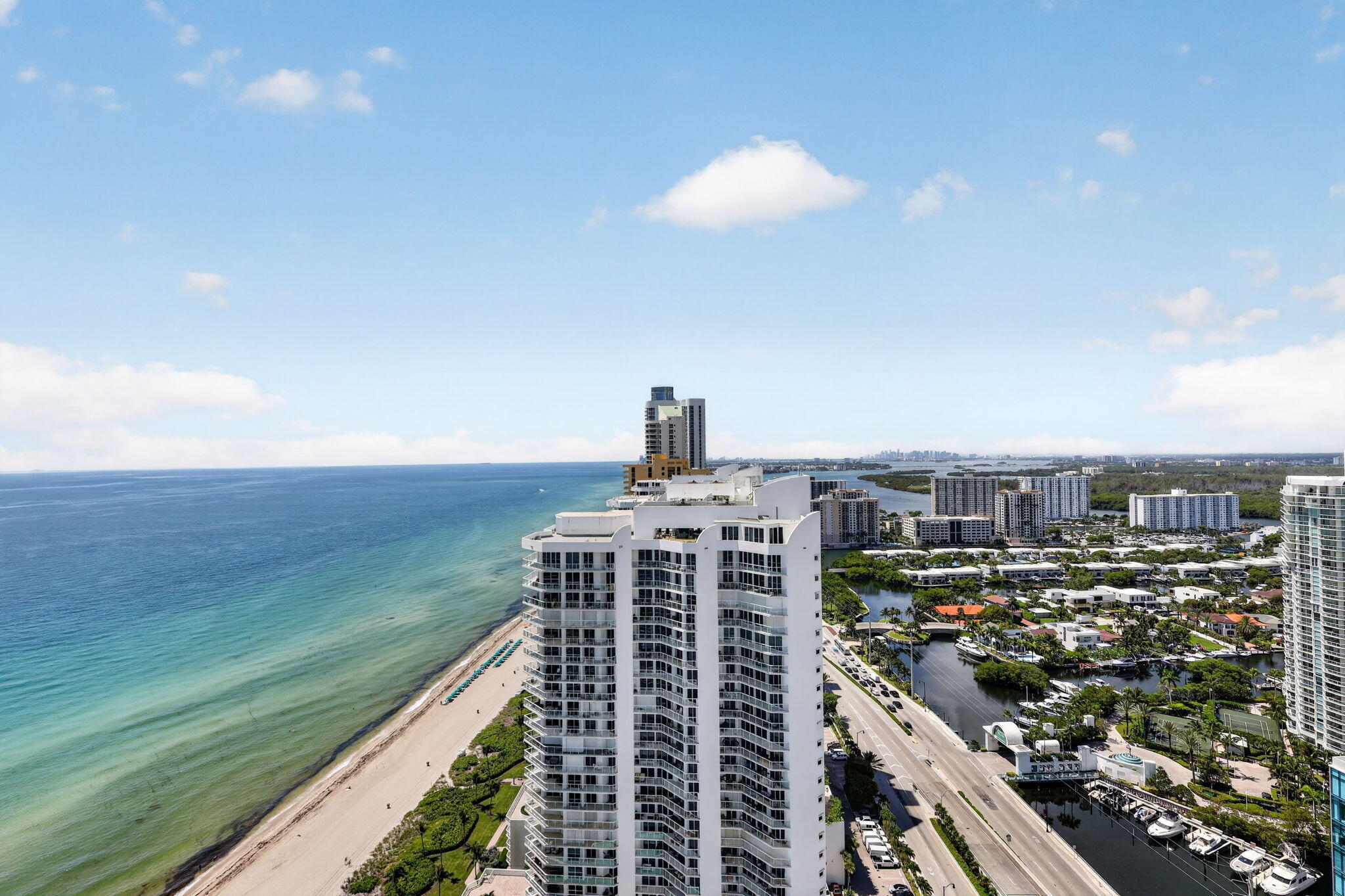 16699 Collins #3509, Sunny Isles Beach FL 33160