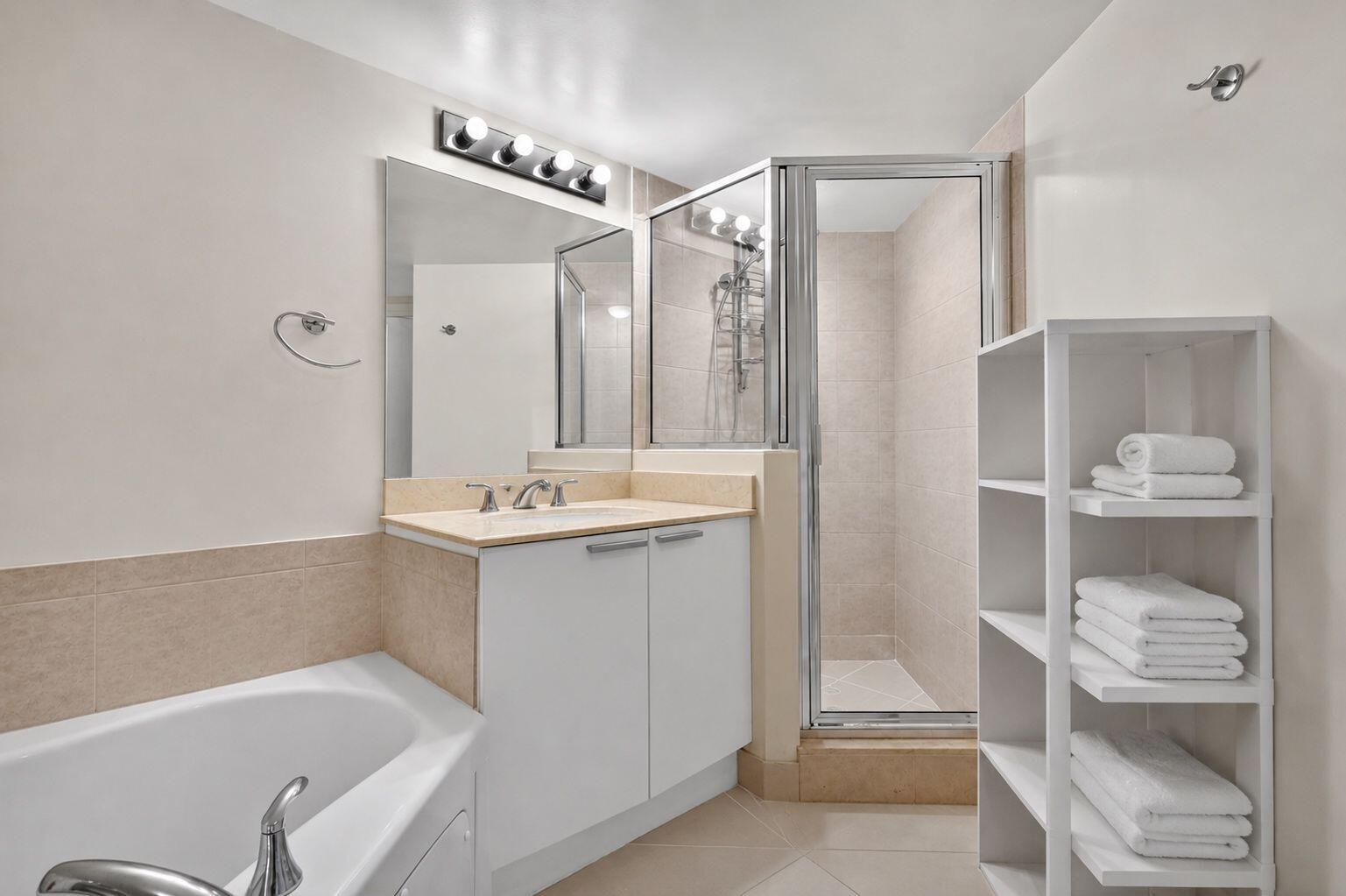 16699 Collins #3509, Sunny Isles Beach FL 33160