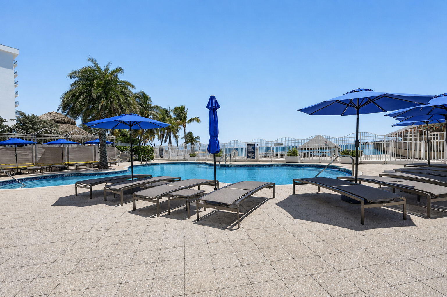 16699 Collins #3509, Sunny Isles Beach FL 33160