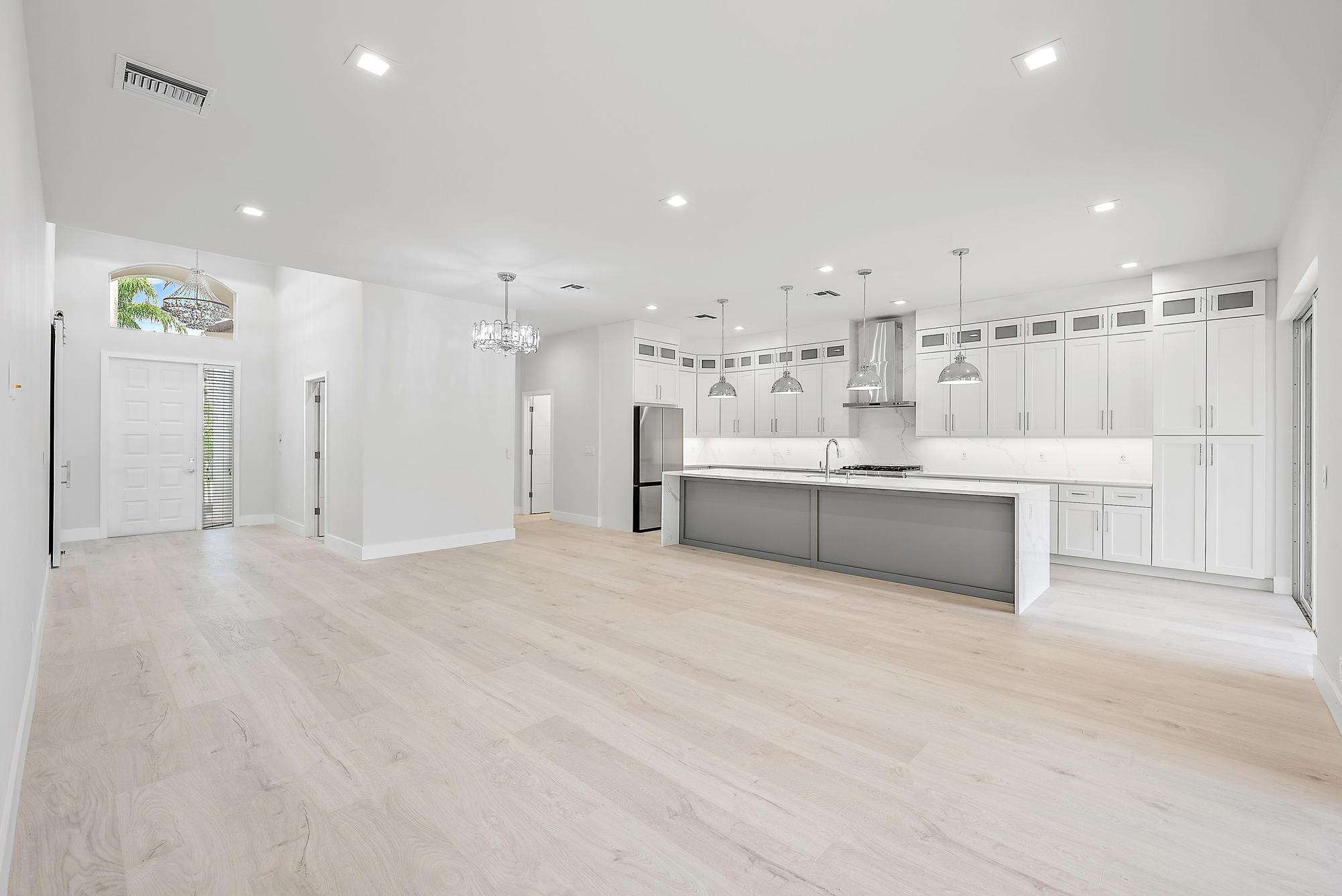 10918 GRANDE, West Palm Beach FL 33412