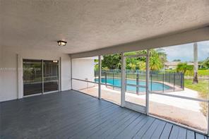 827 NW 87TH, Coral Springs FL 33071