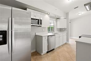 827 NW 87TH, Coral Springs FL 33071
