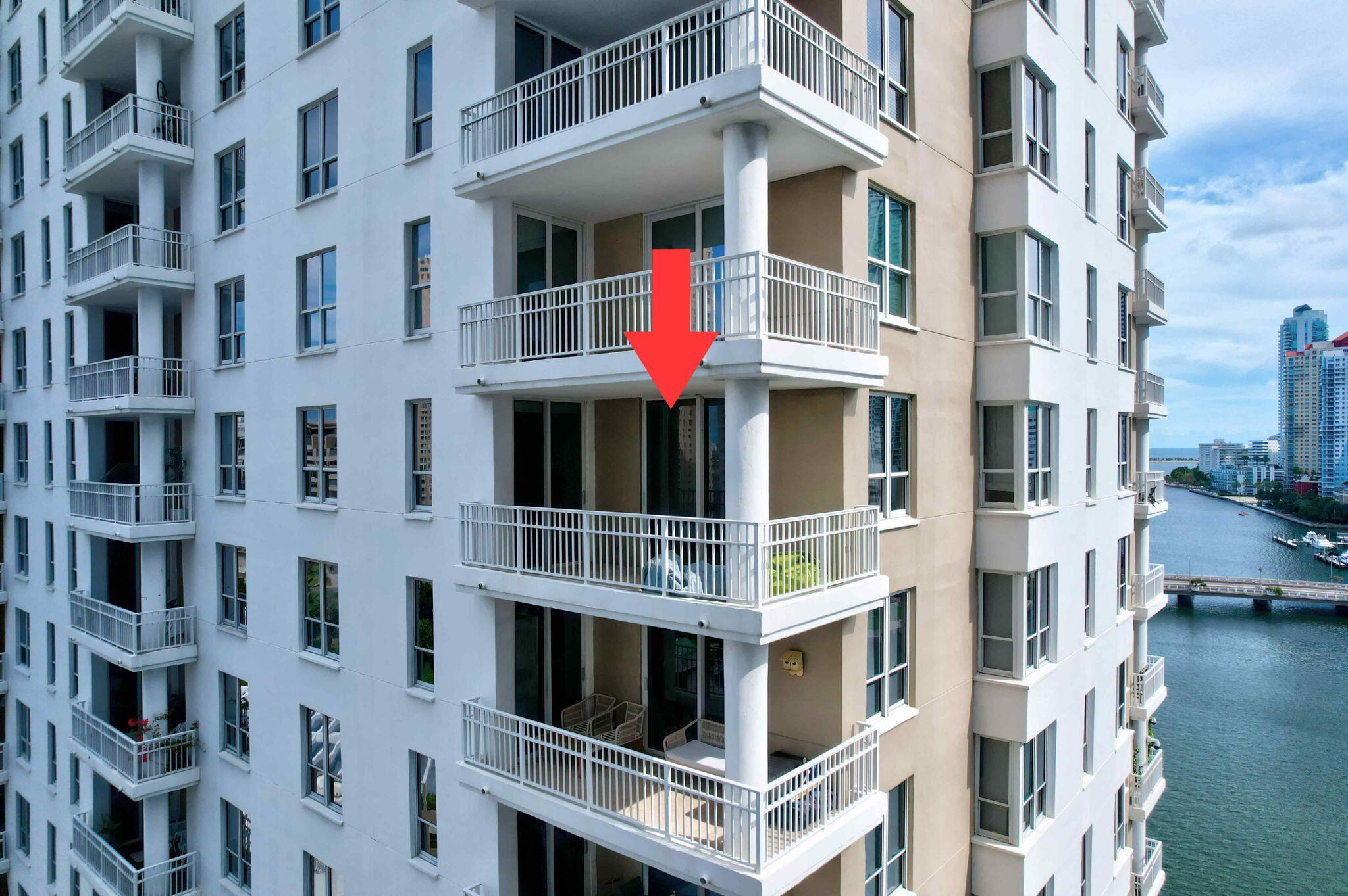 701 BRICKELL KEY #1604, Miami FL 33131