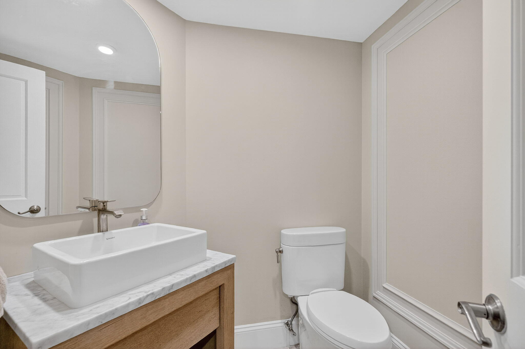 701 BRICKELL KEY #1604, Miami FL 33131