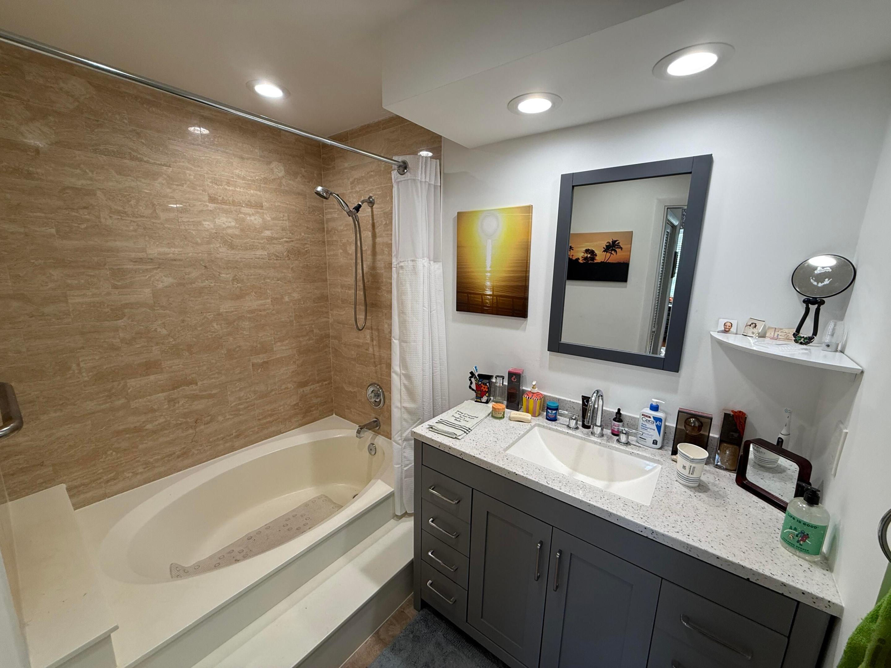 7508 LA PAZ #107, Boca Raton FL 33433