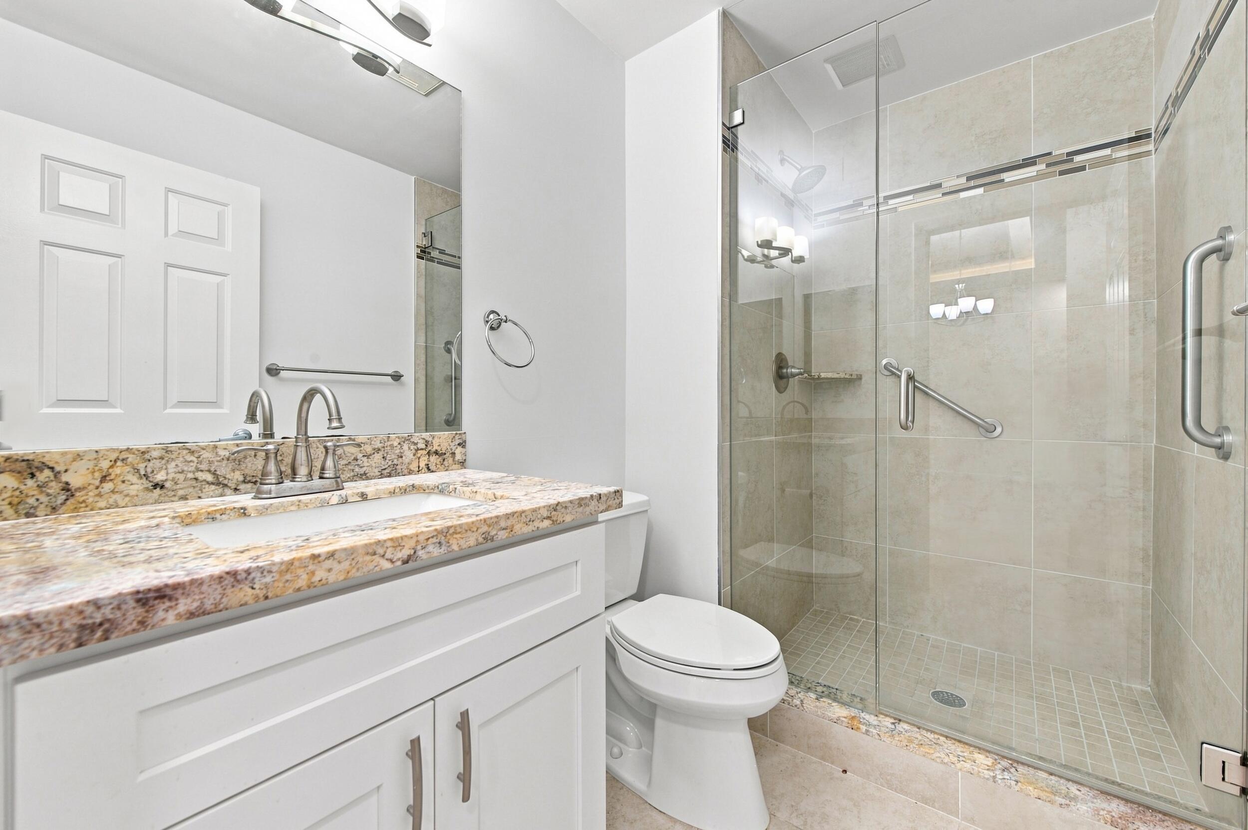 7508 La Paz #107, Boca Raton FL 33433
