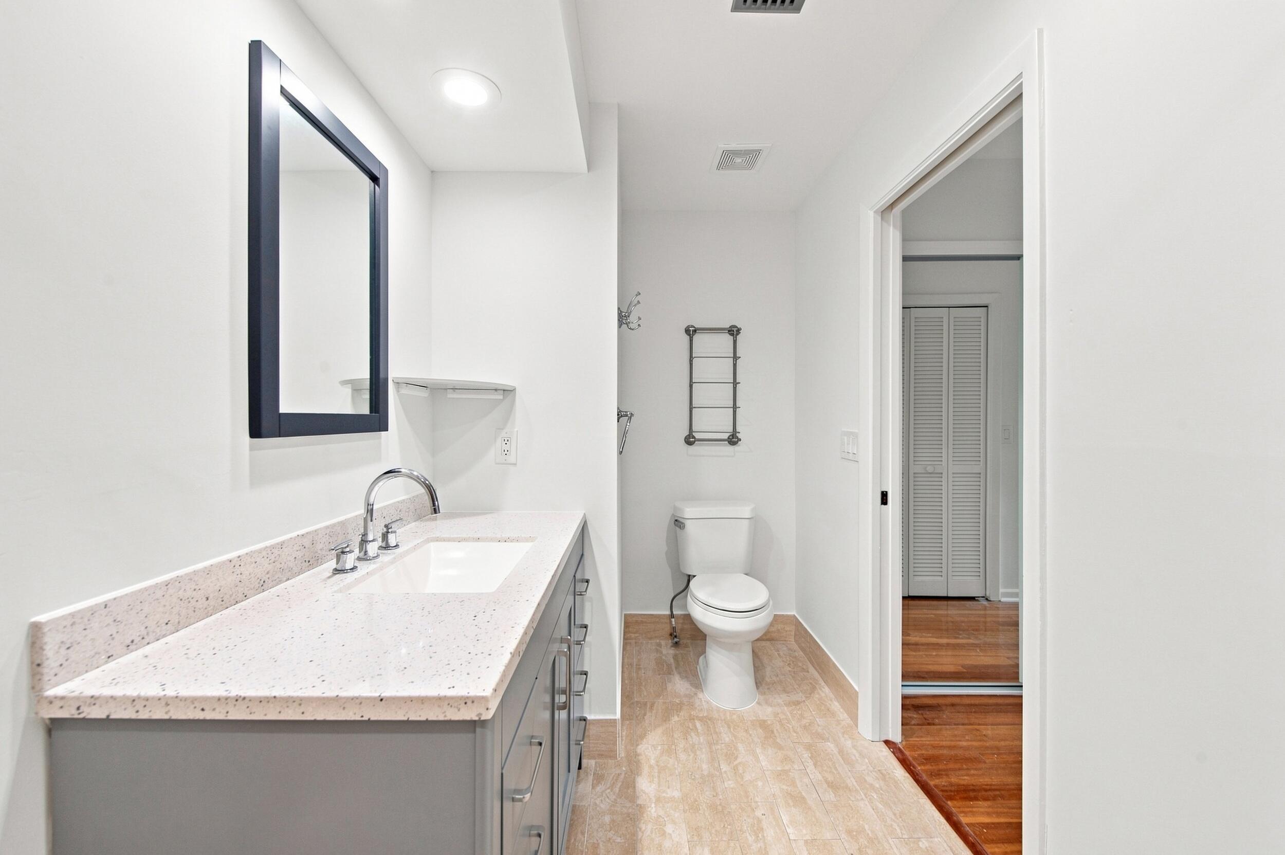 7508 La Paz #107, Boca Raton FL 33433