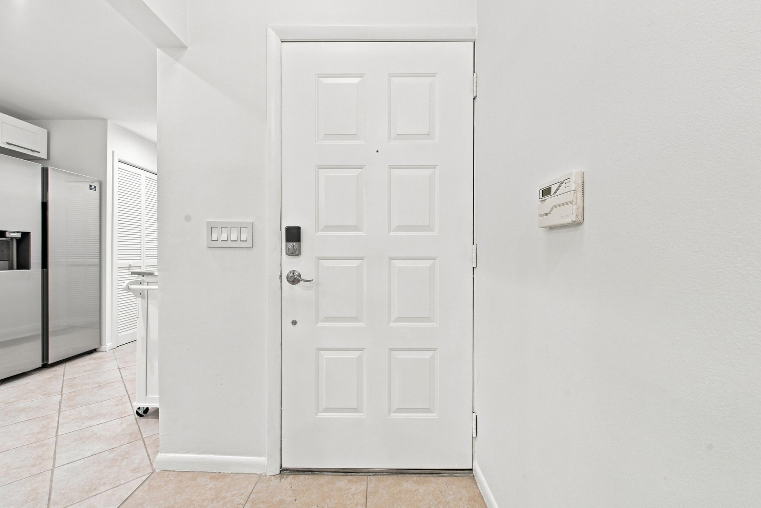 7508 La Paz #107, Boca Raton FL 33433