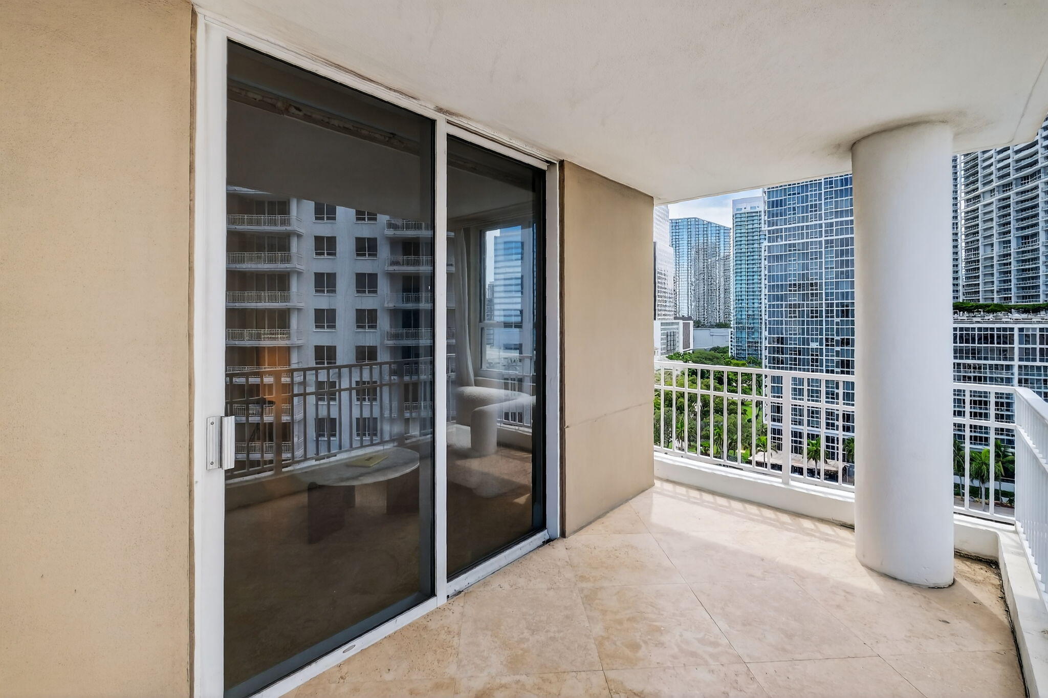 701 Brickell Key #1604, Miami FL 33131