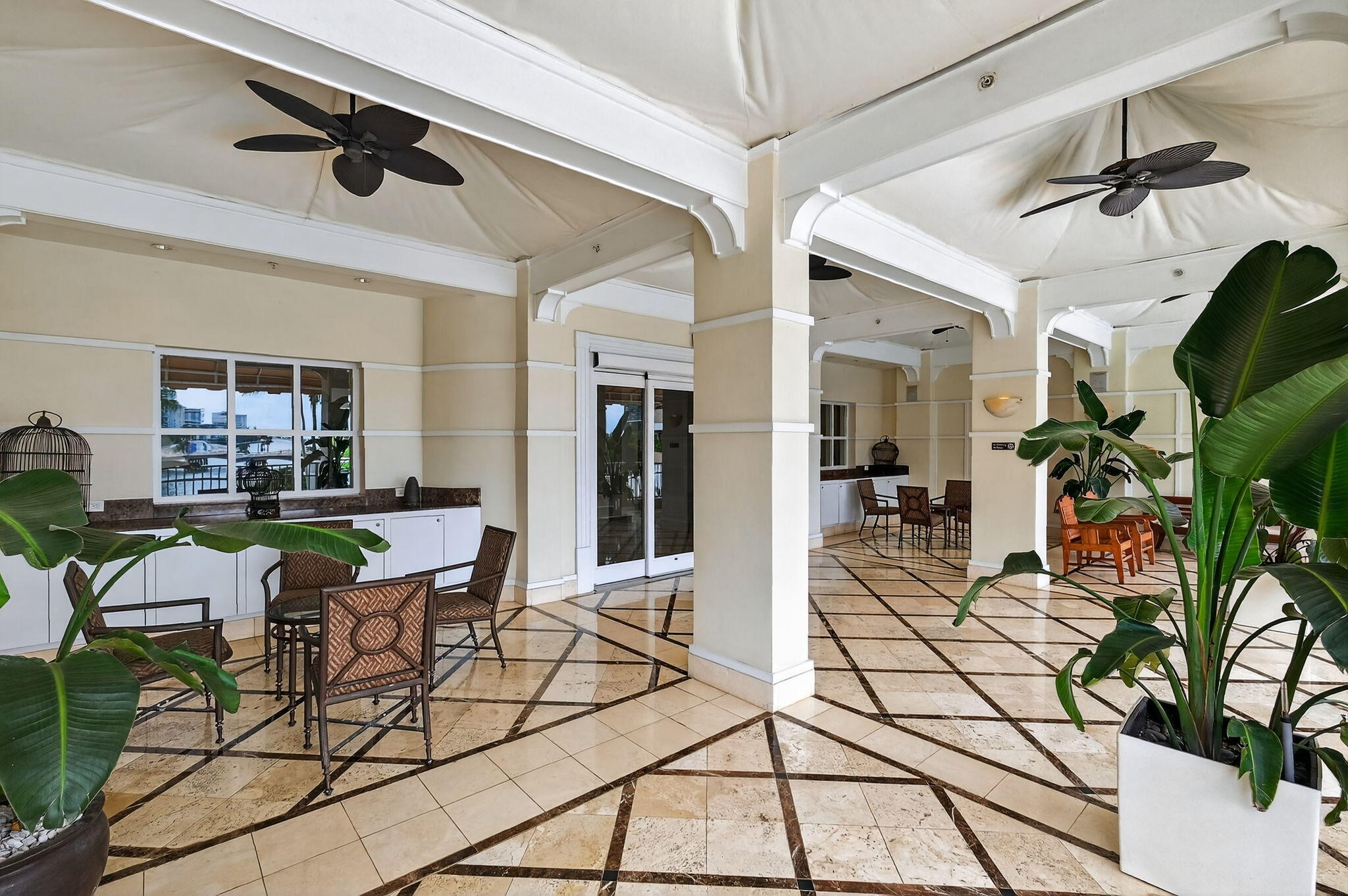 701 Brickell Key #1604, Miami FL 33131