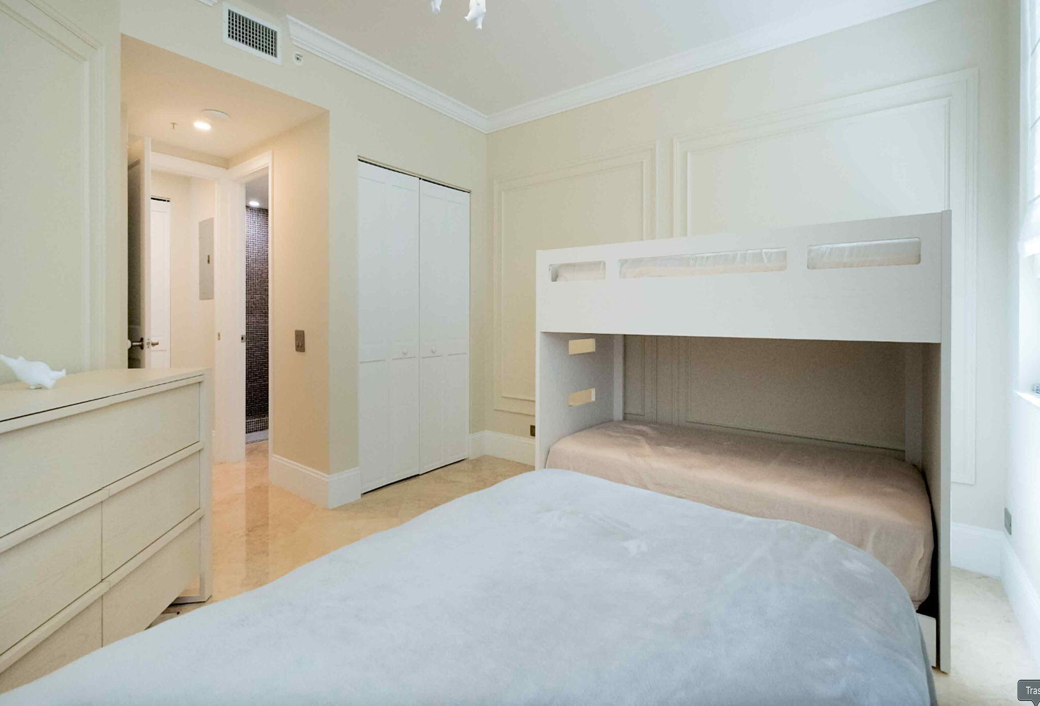 701 Brickell Key #1604, Miami FL 33131