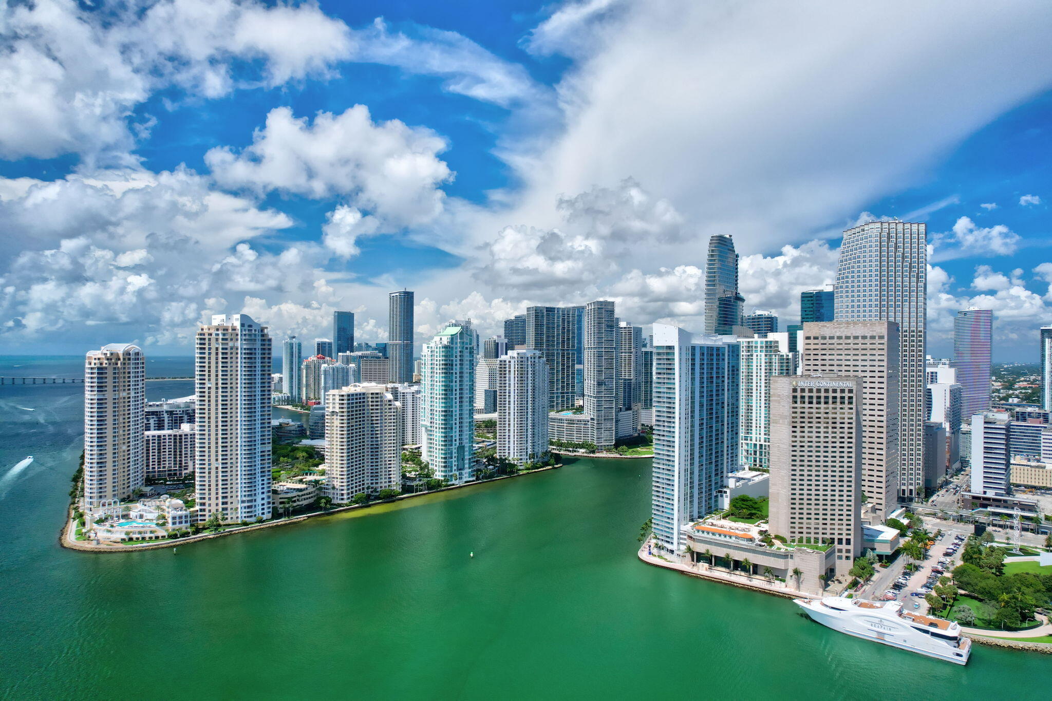701 Brickell Key #1604, Miami FL 33131