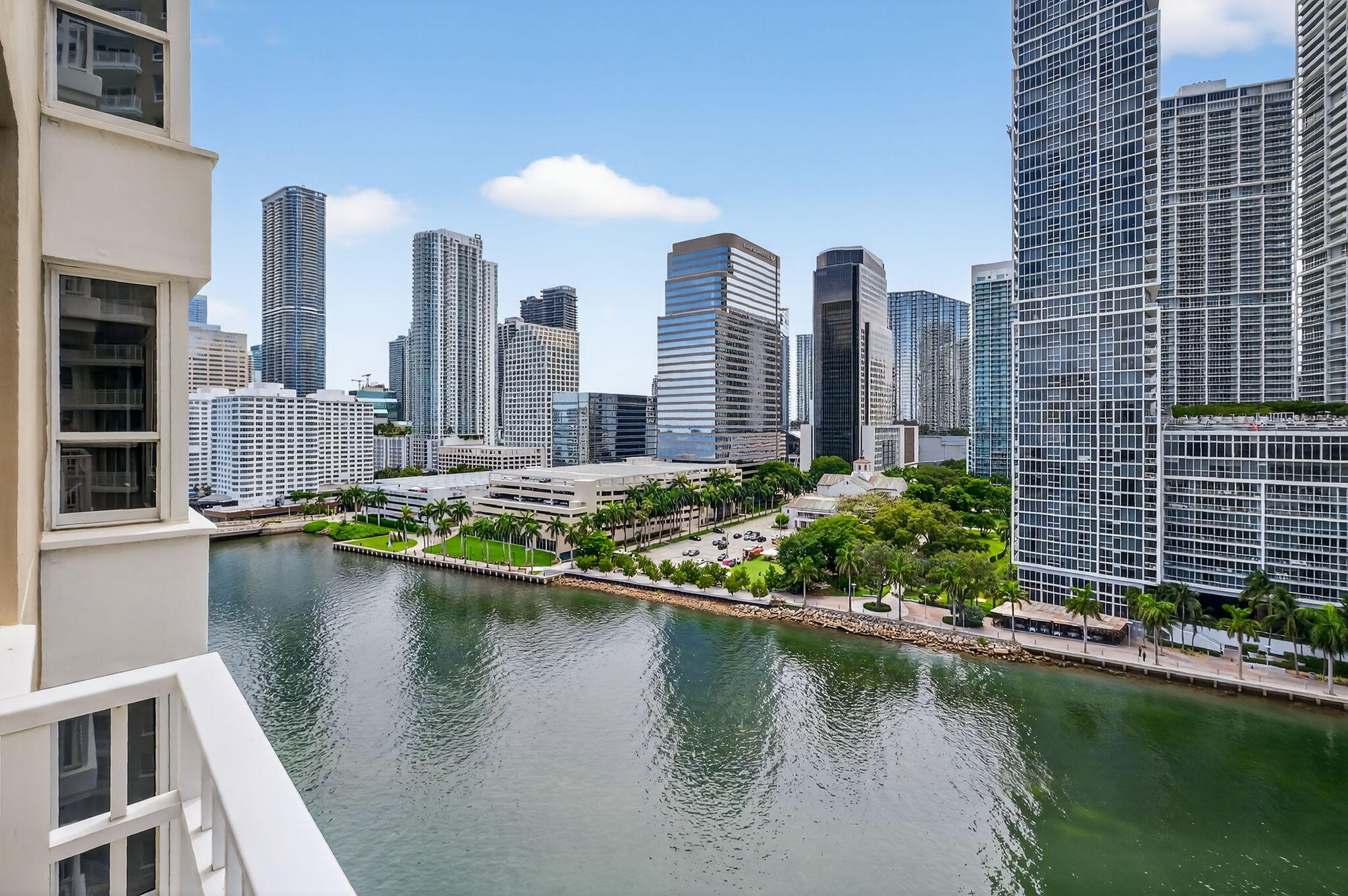 701 Brickell Key #1604, Miami FL 33131