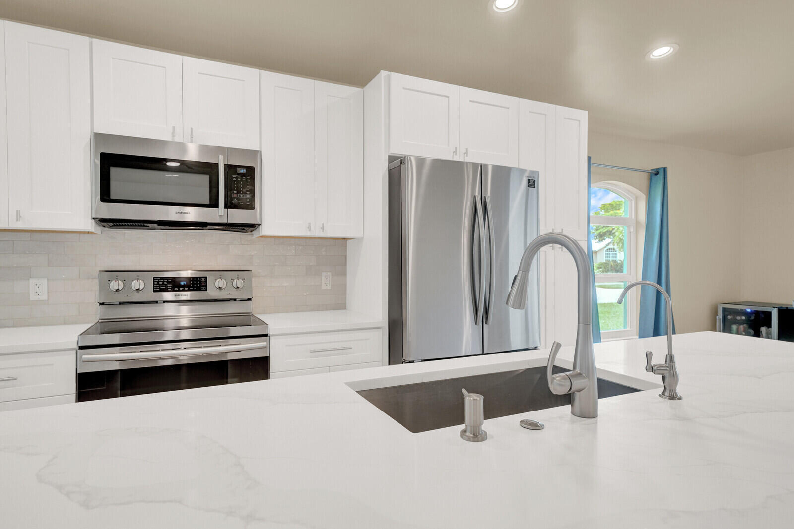 6371 DANIA, Jupiter FL 33458