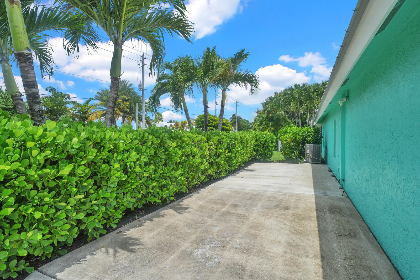 6371 DANIA, Jupiter FL 33458