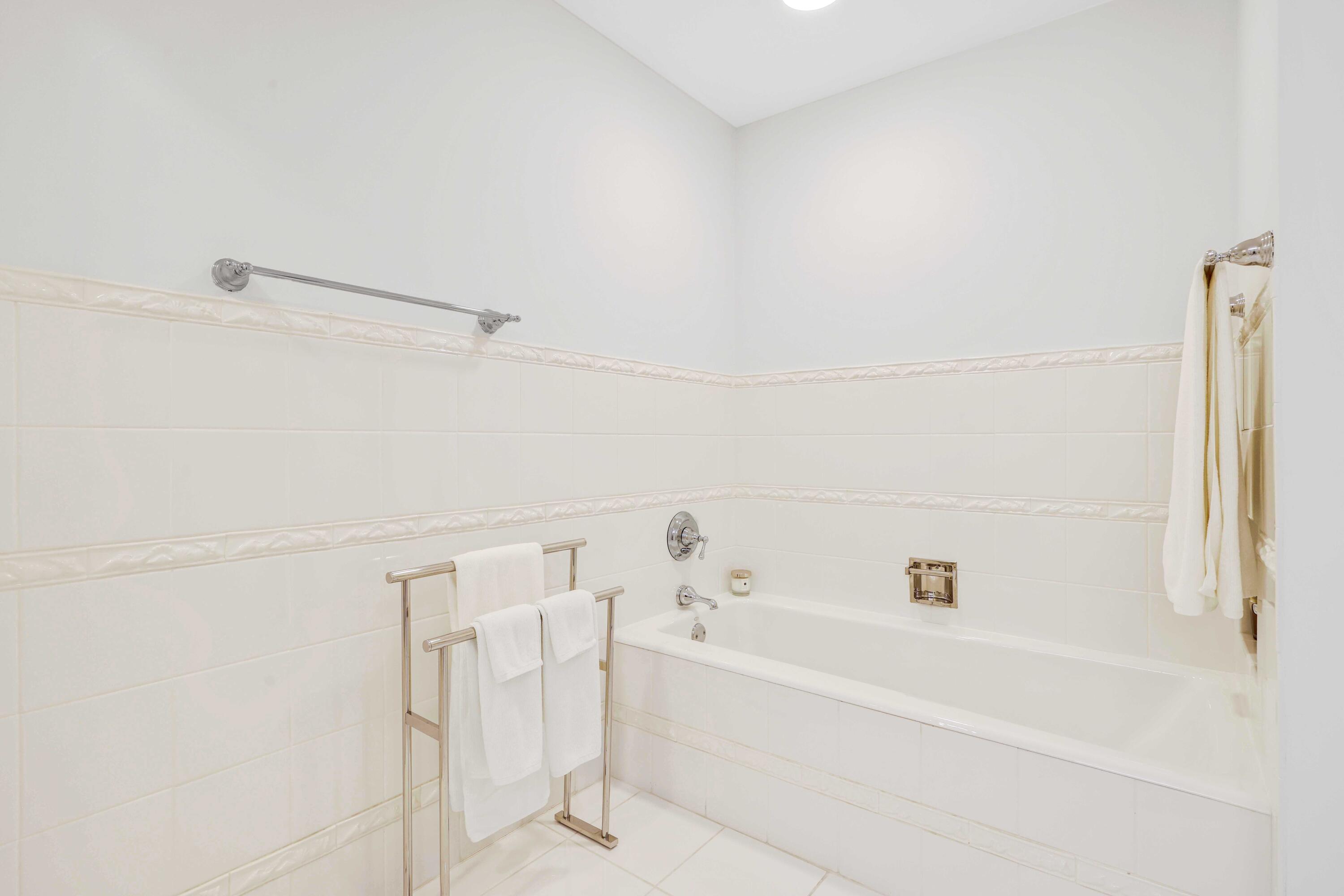 429 Australian #3, Palm Beach FL 33480