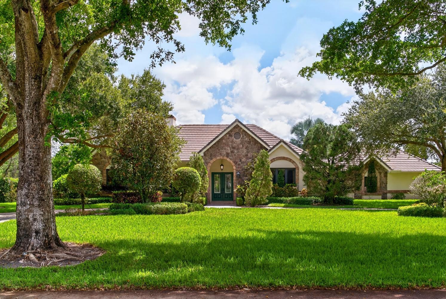 5591 W Leitner, Coral Springs FL 33067