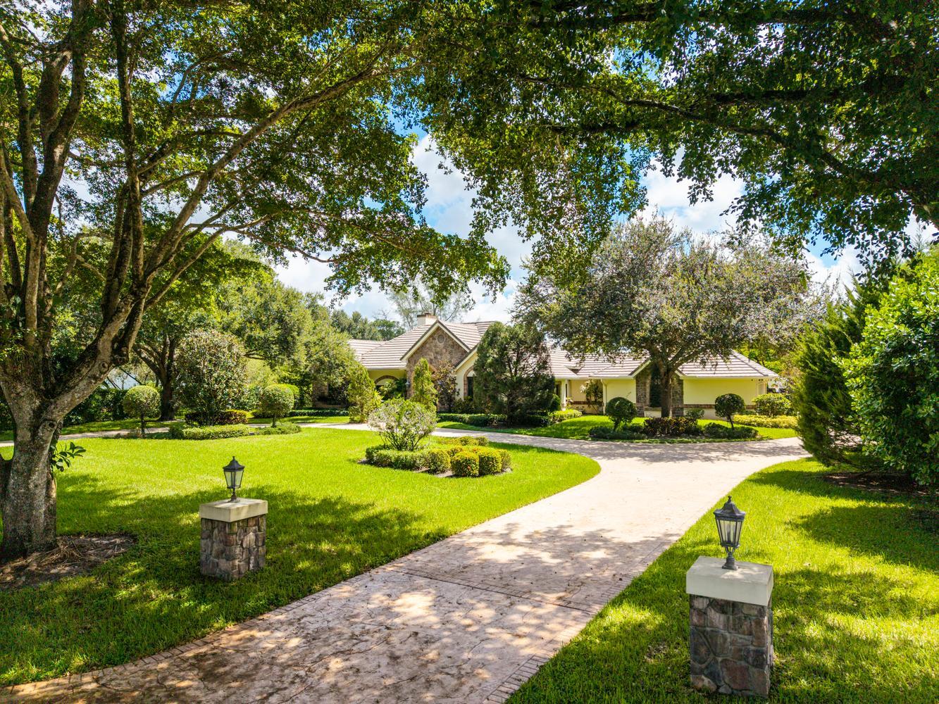5591 W Leitner, Coral Springs FL 33067