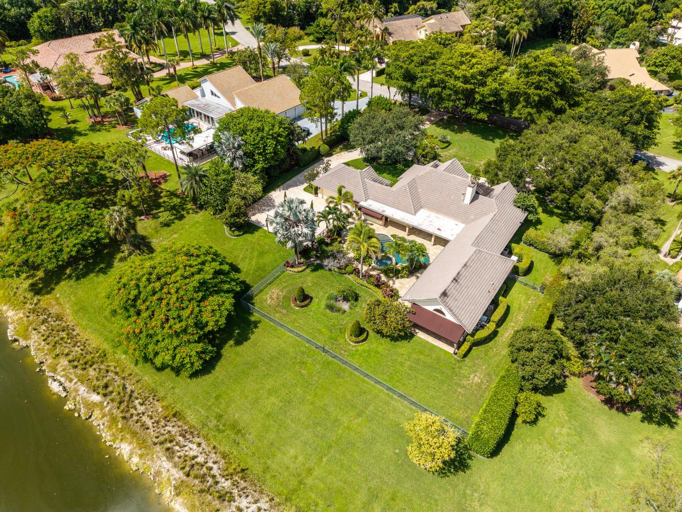 5591 W Leitner, Coral Springs FL 33067