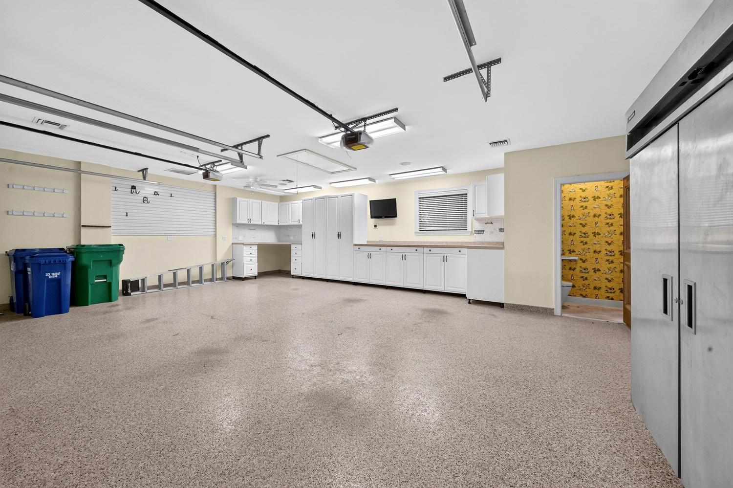 5591 W Leitner, Coral Springs FL 33067